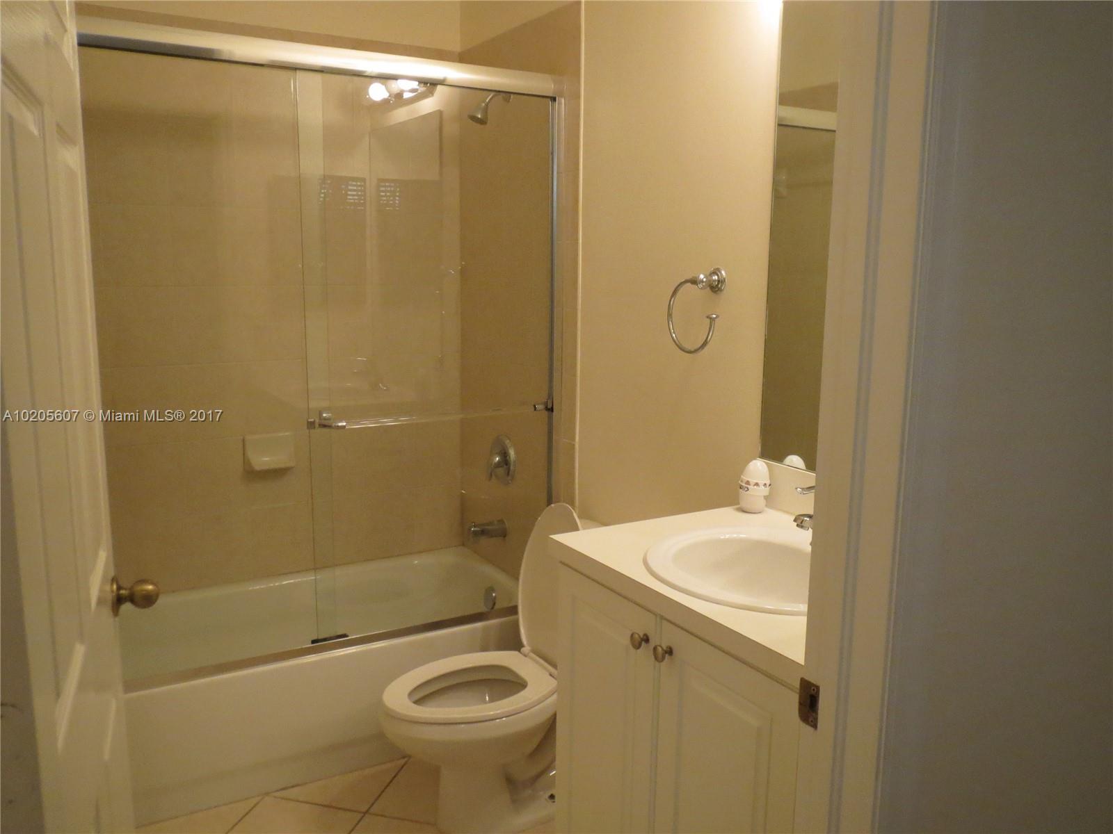 Shores Condo 01 - Residential Lease