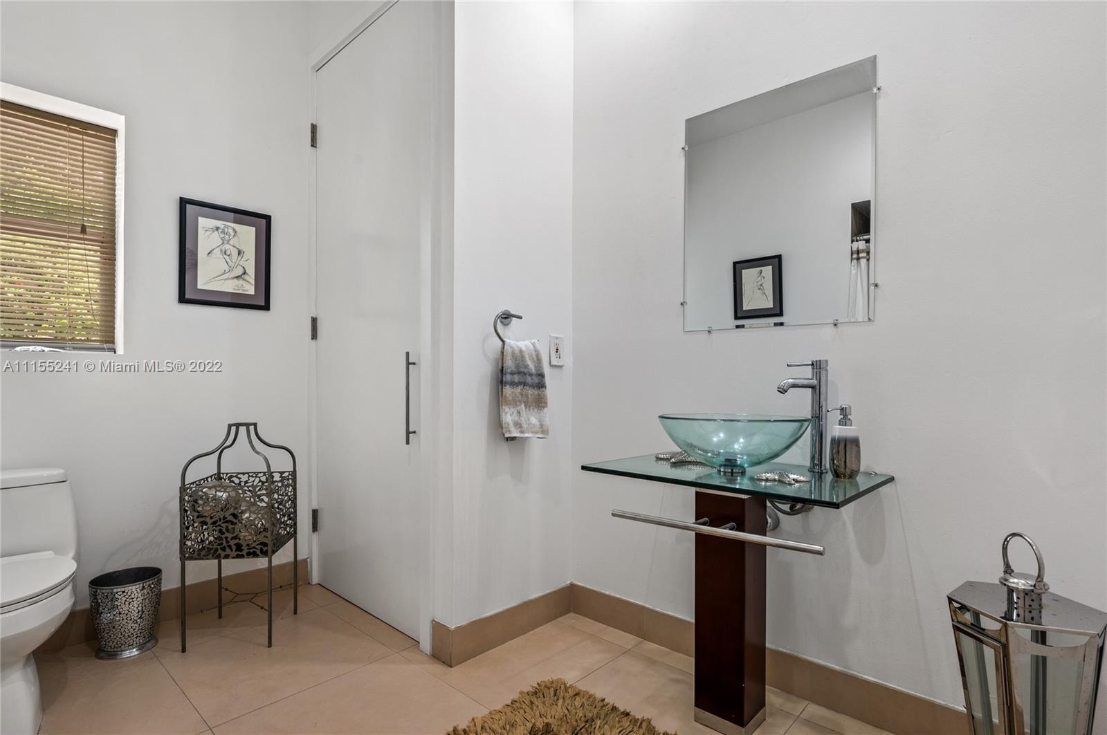 MIAMI SHORES - Residential