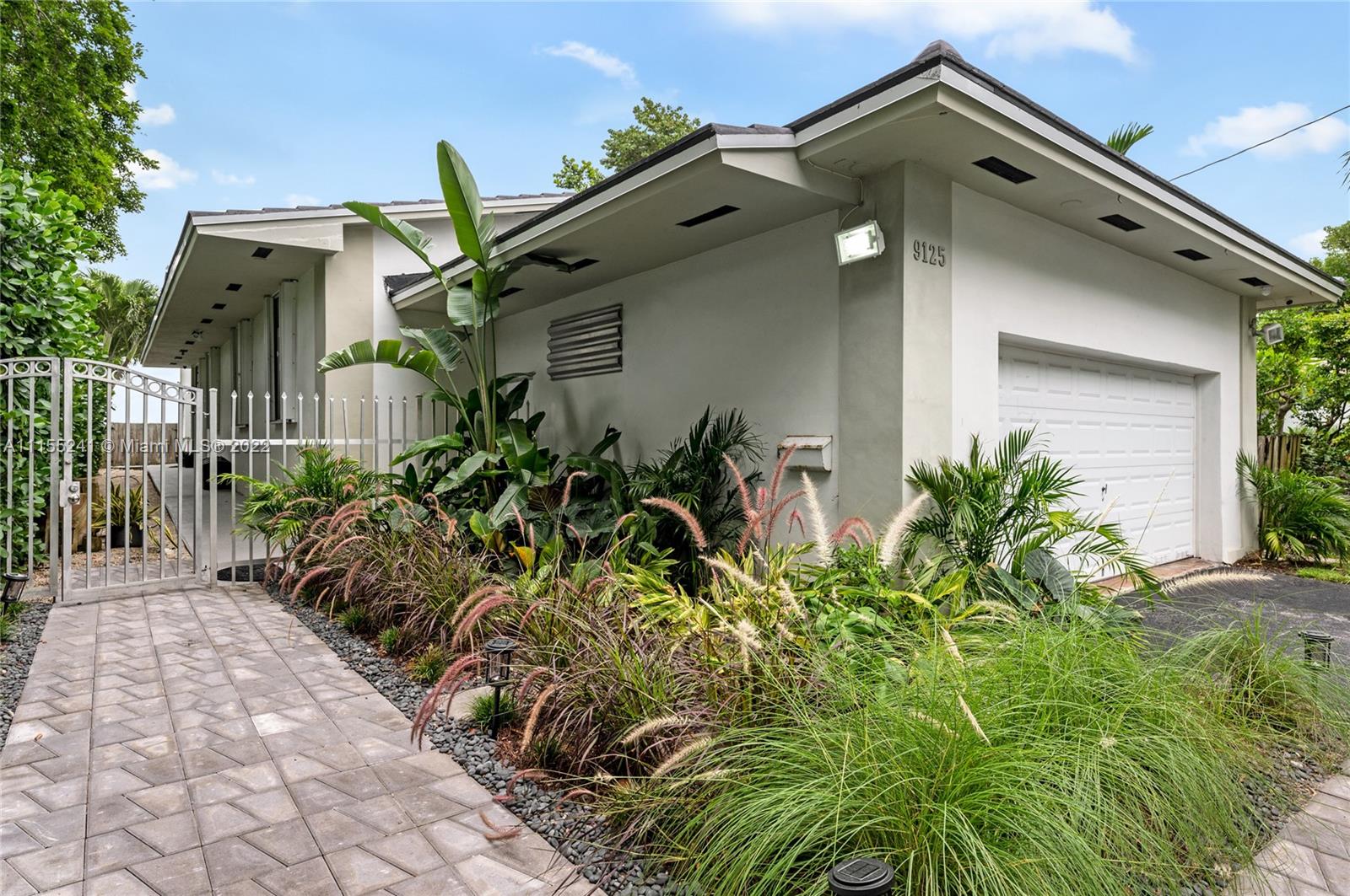 MIAMI SHORES - Residential