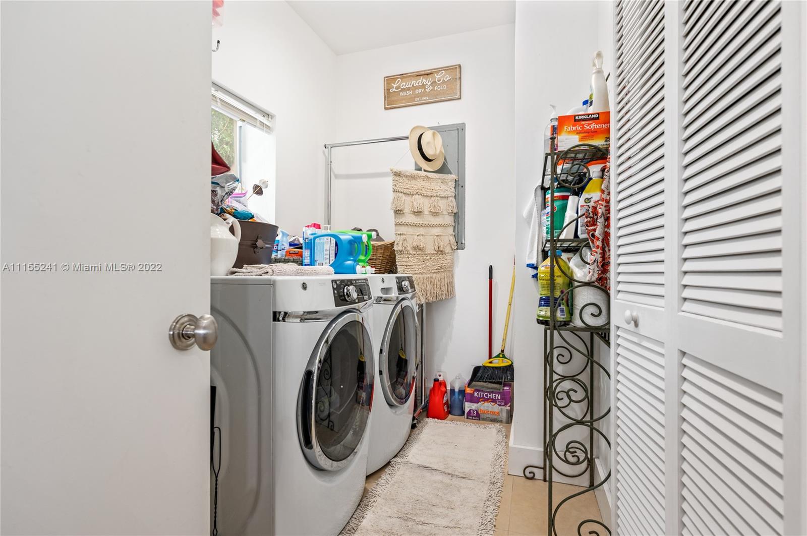 MIAMI SHORES - Residential