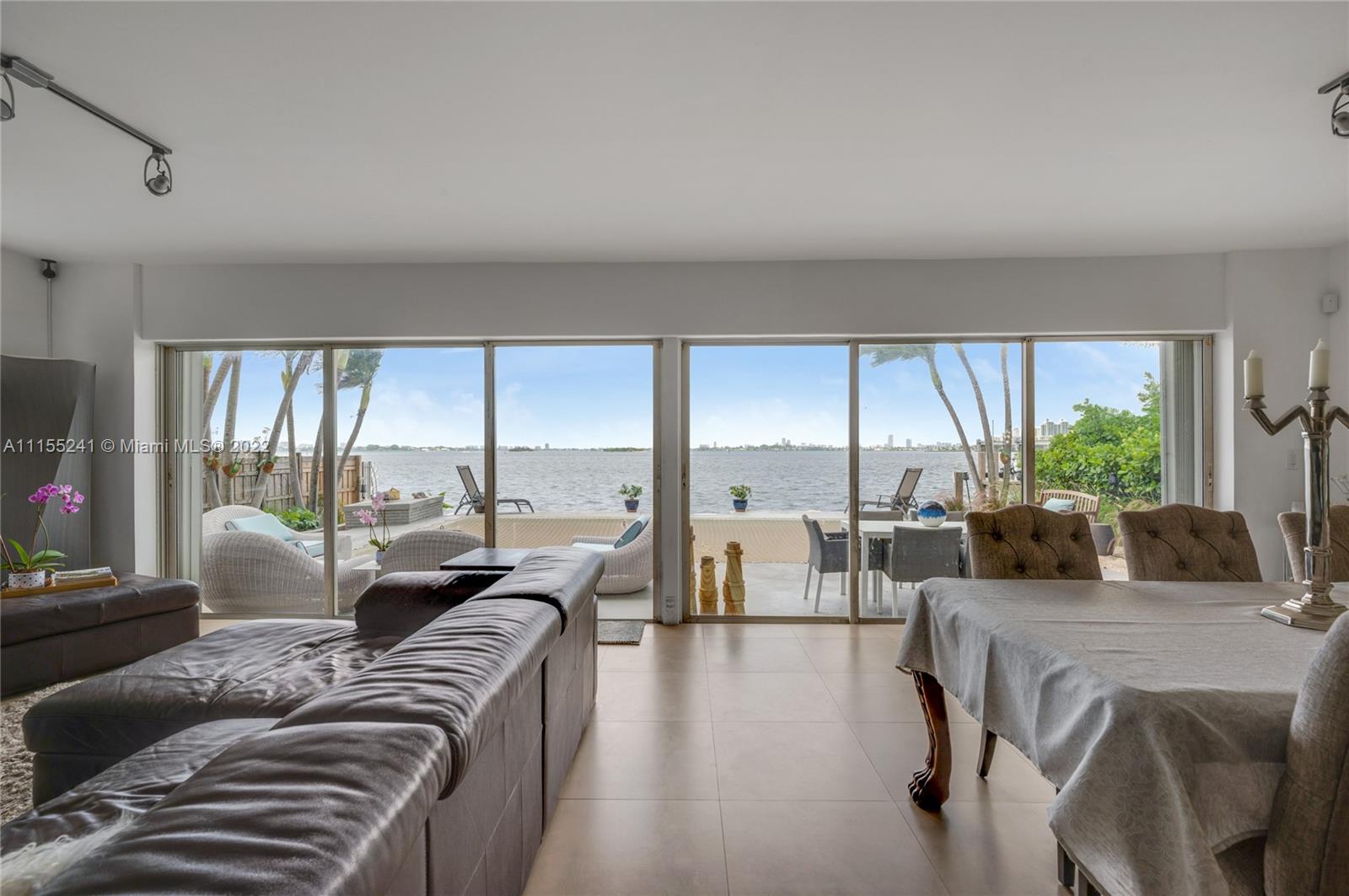 MIAMI SHORES - Residential