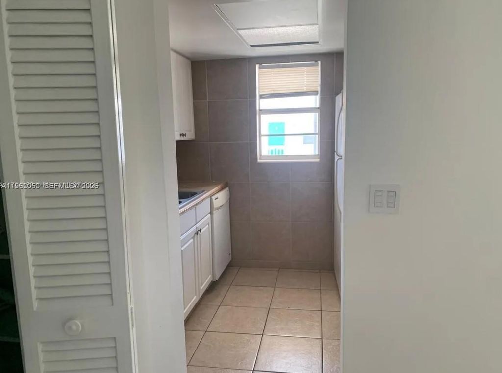 Photo of 637 NE 6th Ct #K, Boynton Beach, FL 33435 (MLS # A11962050)