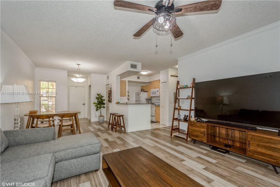 AVENTINE AT MIRAMAR CONDO - Residential Lease