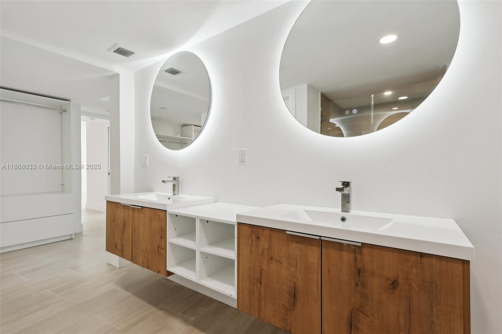 NINE ISLAND AVENUE CONDO - Residential Lease