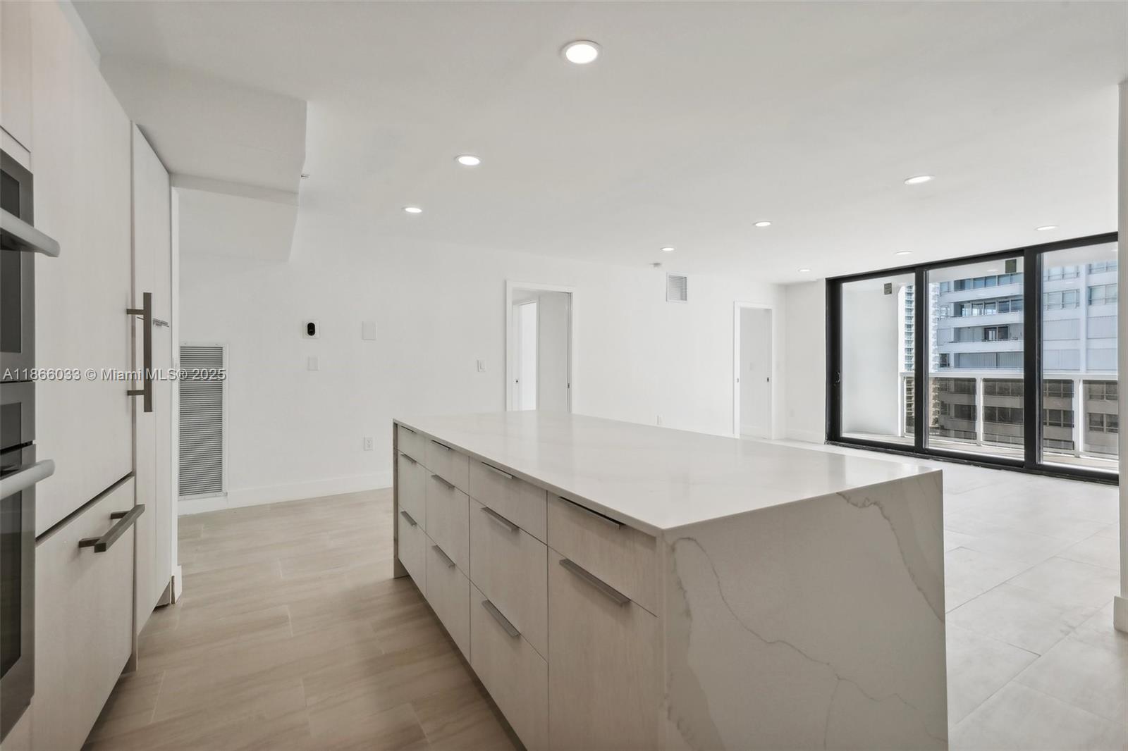 NINE ISLAND AVENUE CONDO - Residential Lease
