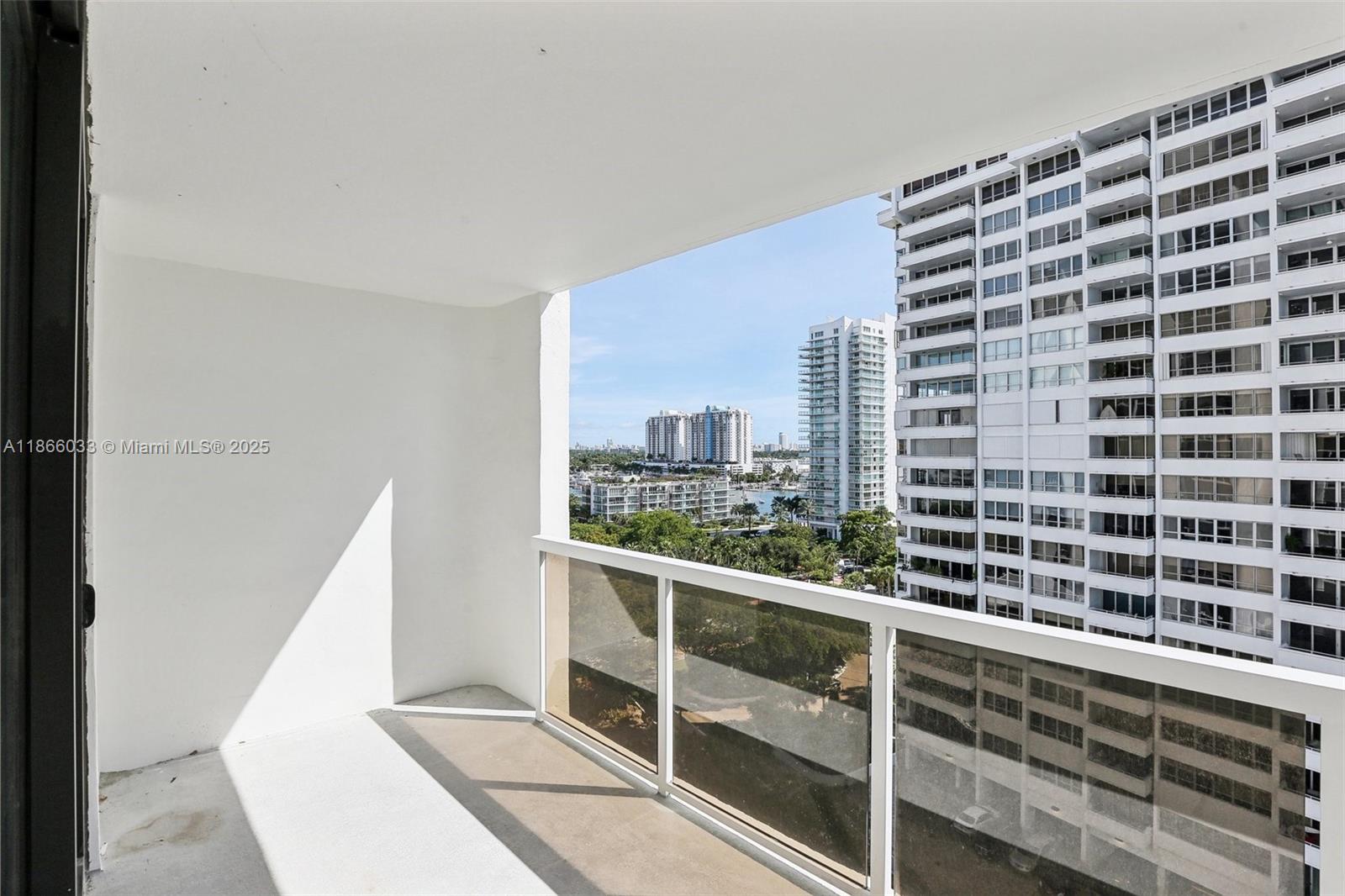 NINE ISLAND AVENUE CONDO - Residential Lease