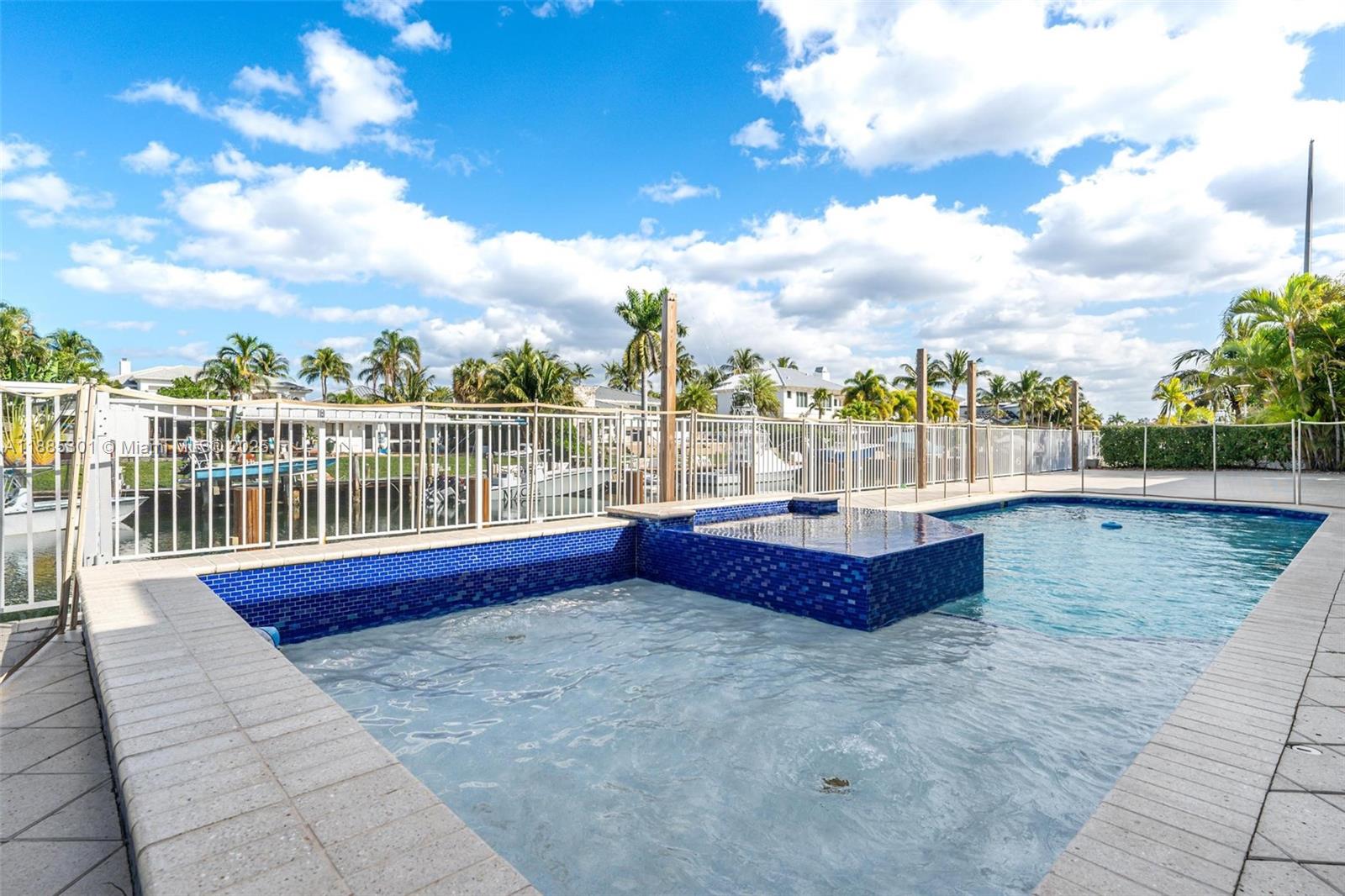 HILLSBORO ISLES - Residential