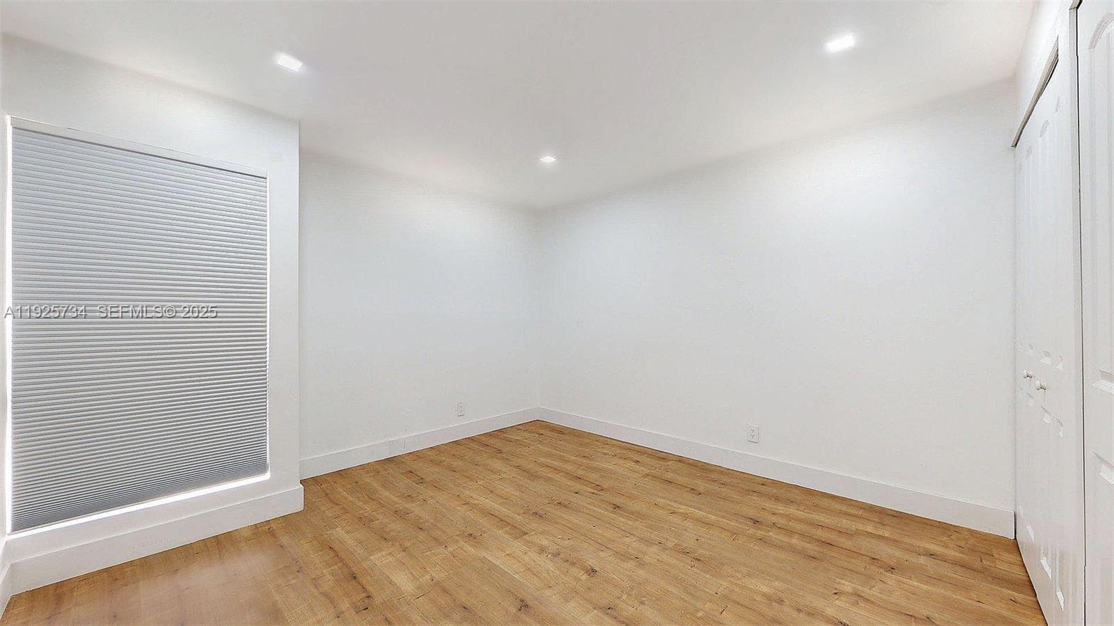 TOWNHOUSES AT JACARANDA C - Residential Lease