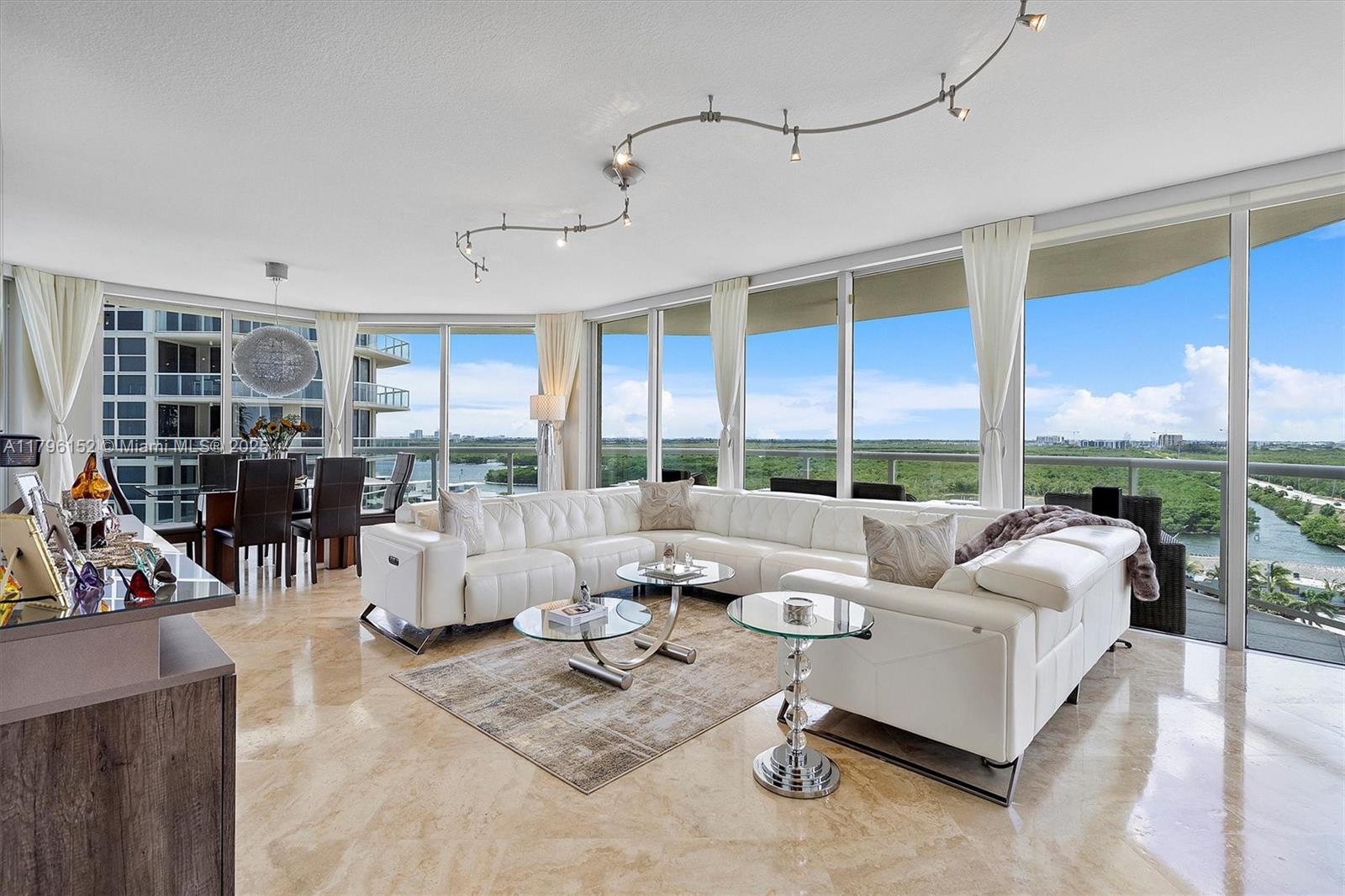6051 N Ocean Dr 1102