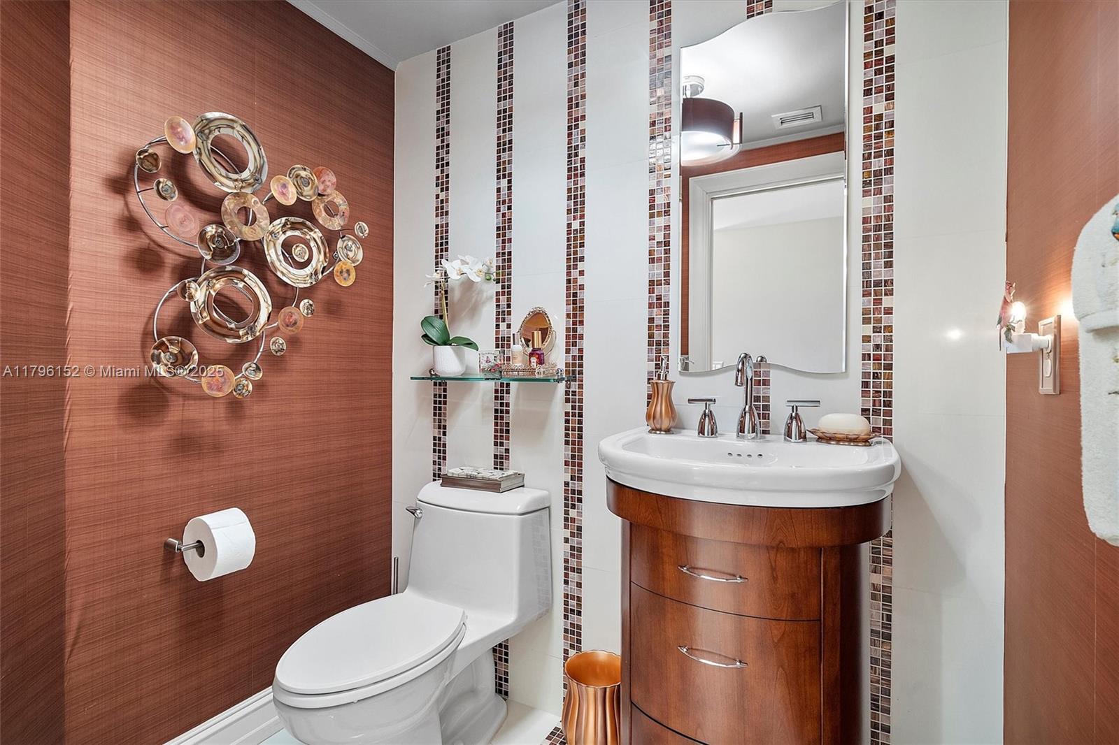 RENAISSANCE ON THE OCEAN - Residential