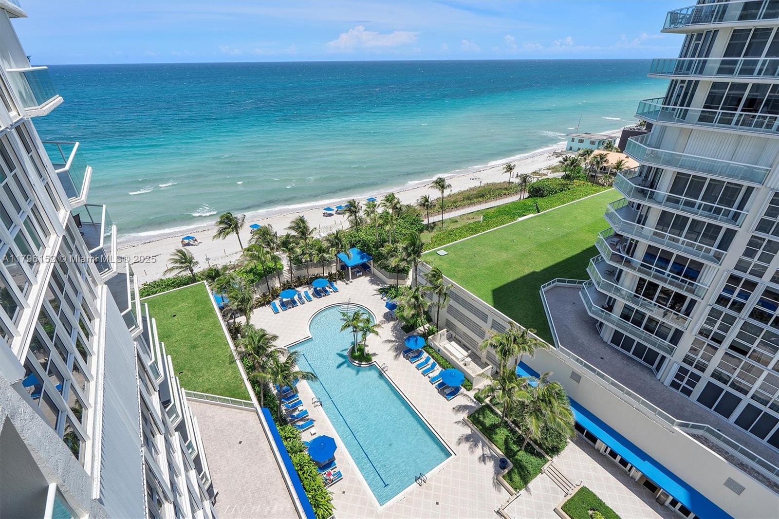 RENAISSANCE ON THE OCEAN - Residential