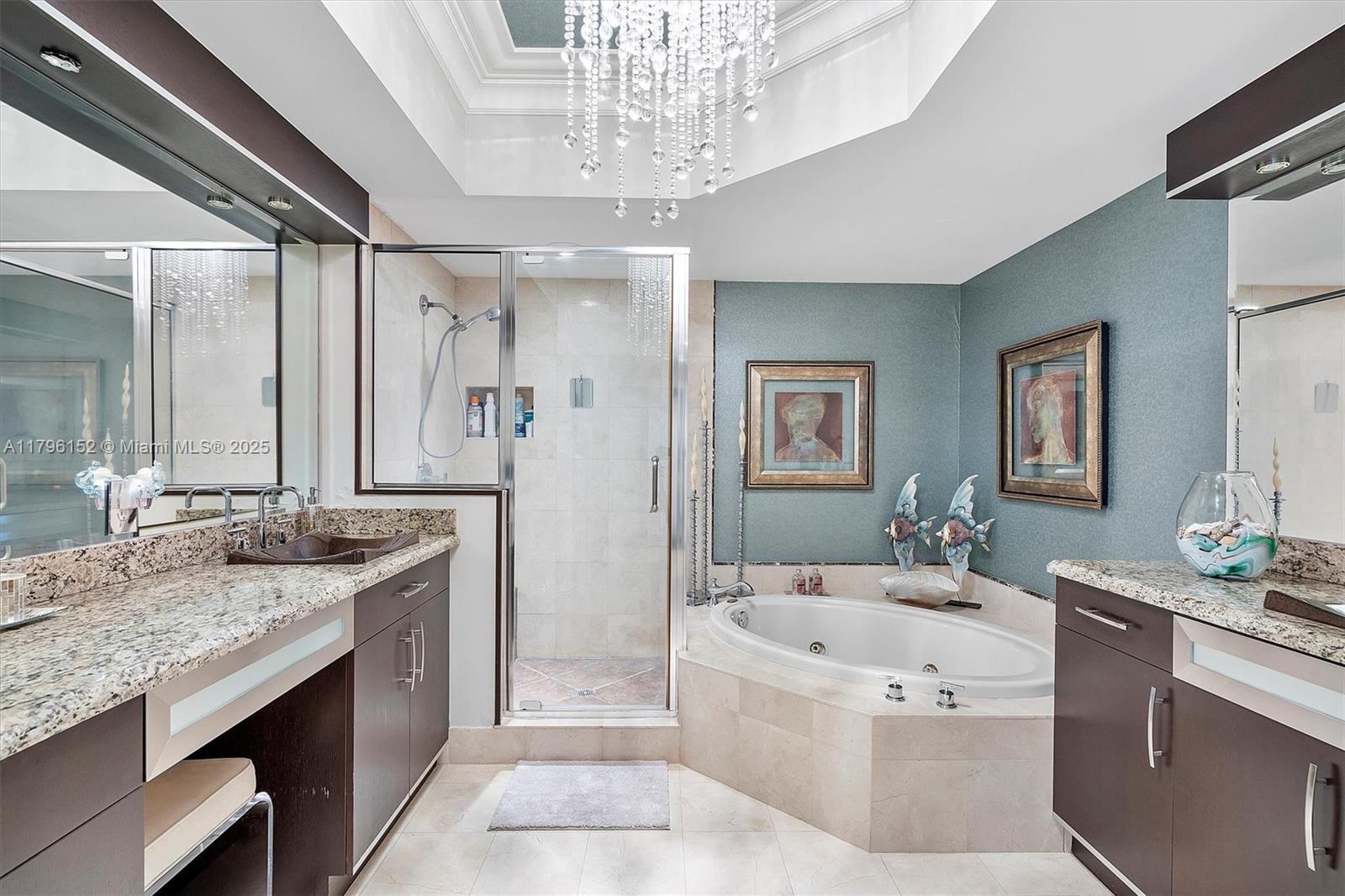 RENAISSANCE ON THE OCEAN - Residential