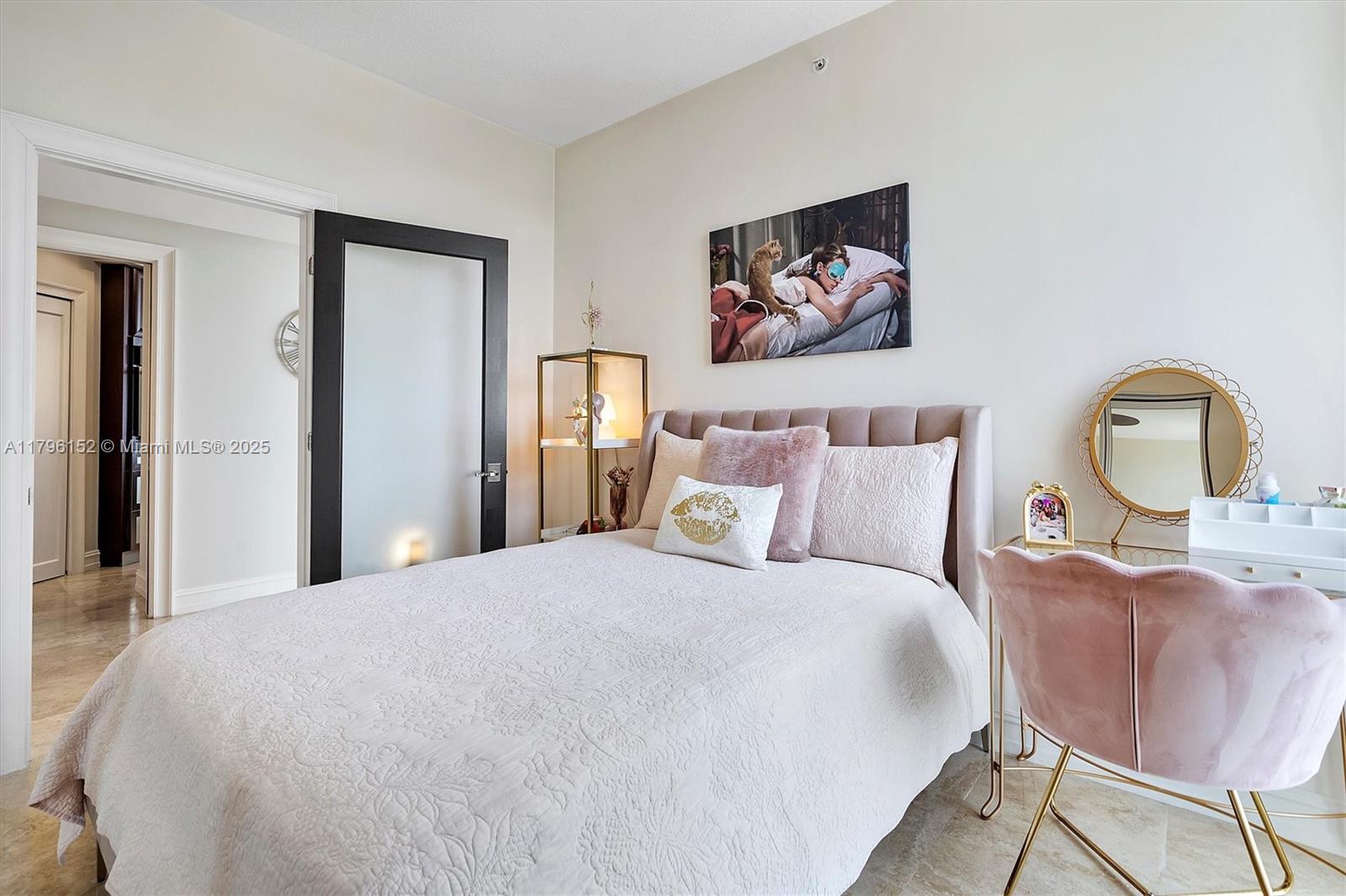 RENAISSANCE ON THE OCEAN - Residential