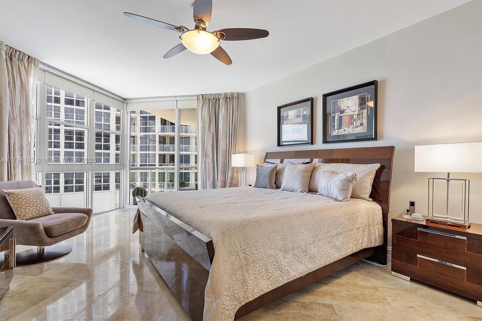 RENAISSANCE ON THE OCEAN - Residential