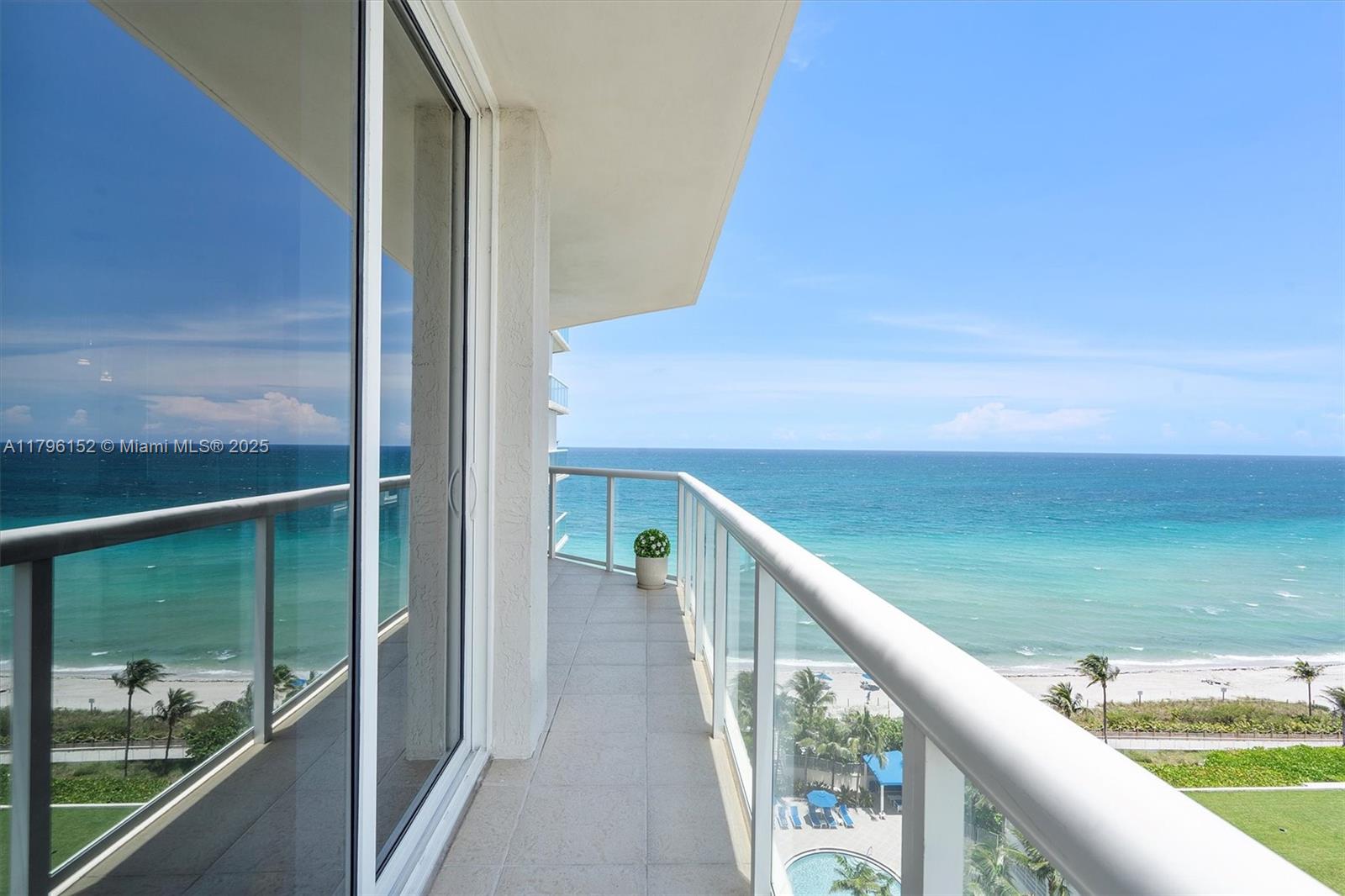 6051 N Ocean Dr 1102