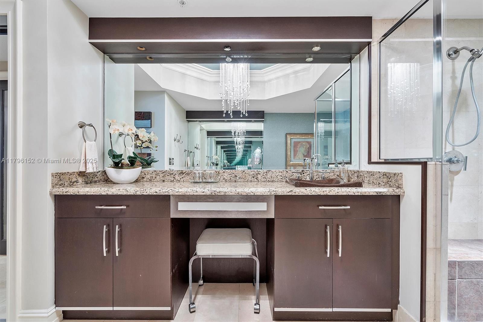 RENAISSANCE ON THE OCEAN - Residential