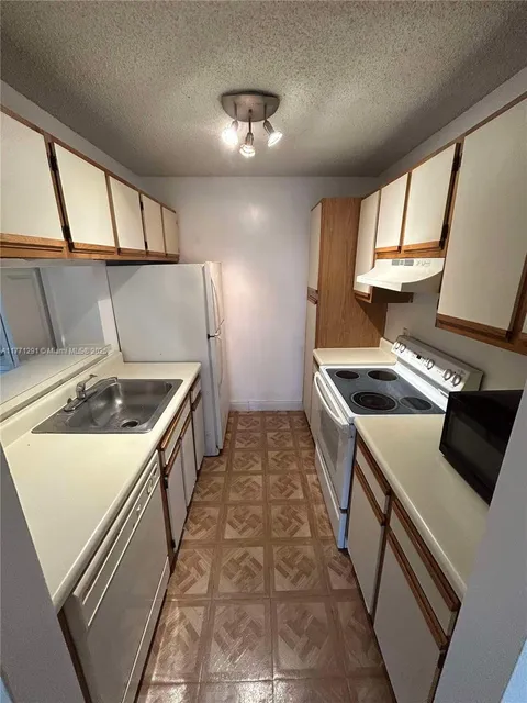 MLS: A11771291
