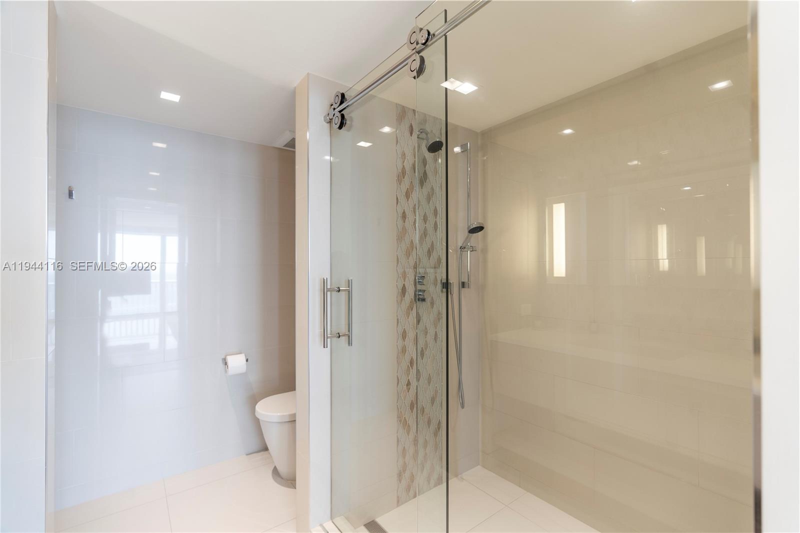 POINT OF AMERICAS PHASE II - Residential