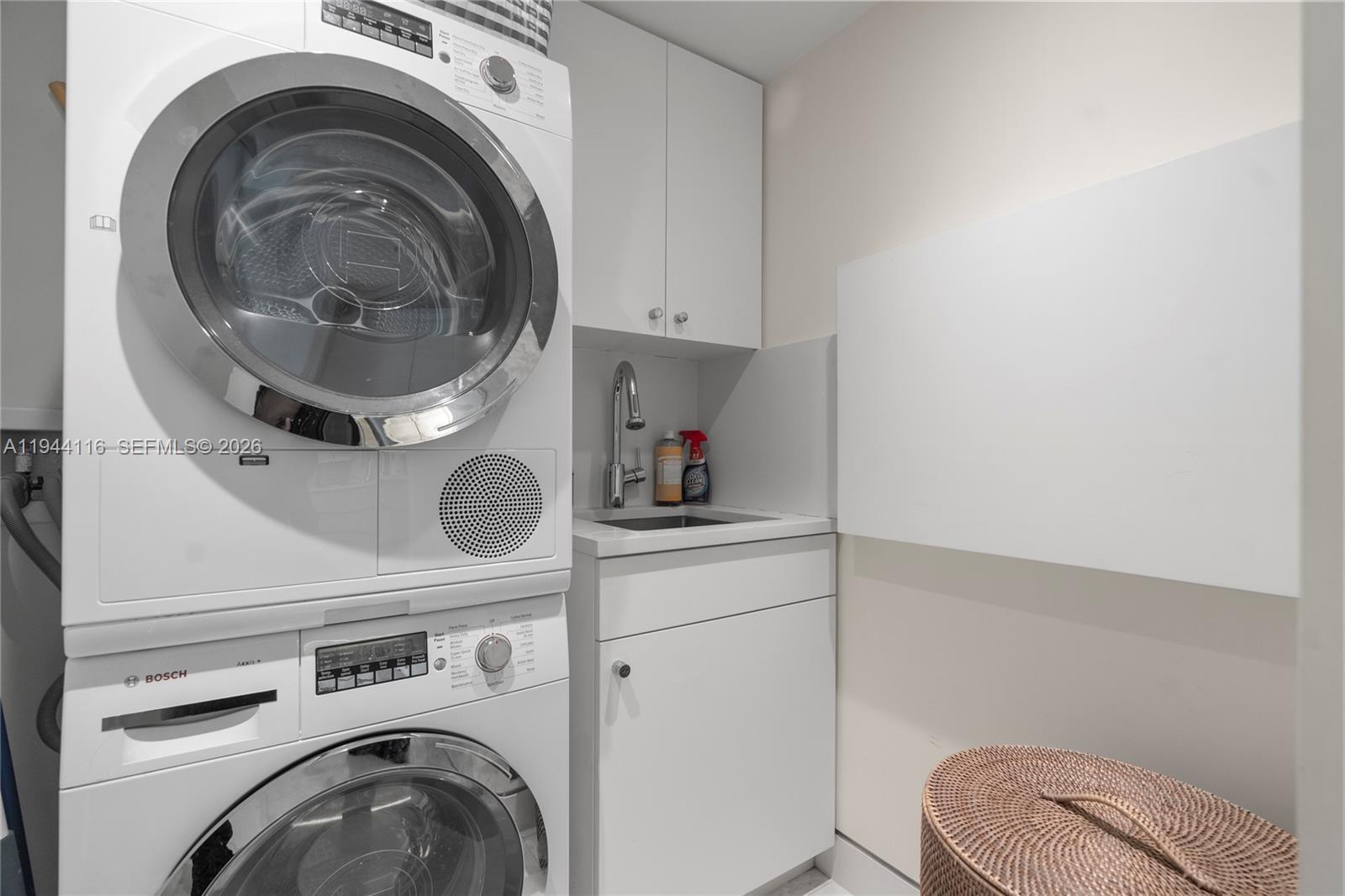 POINT OF AMERICAS PHASE II - Residential