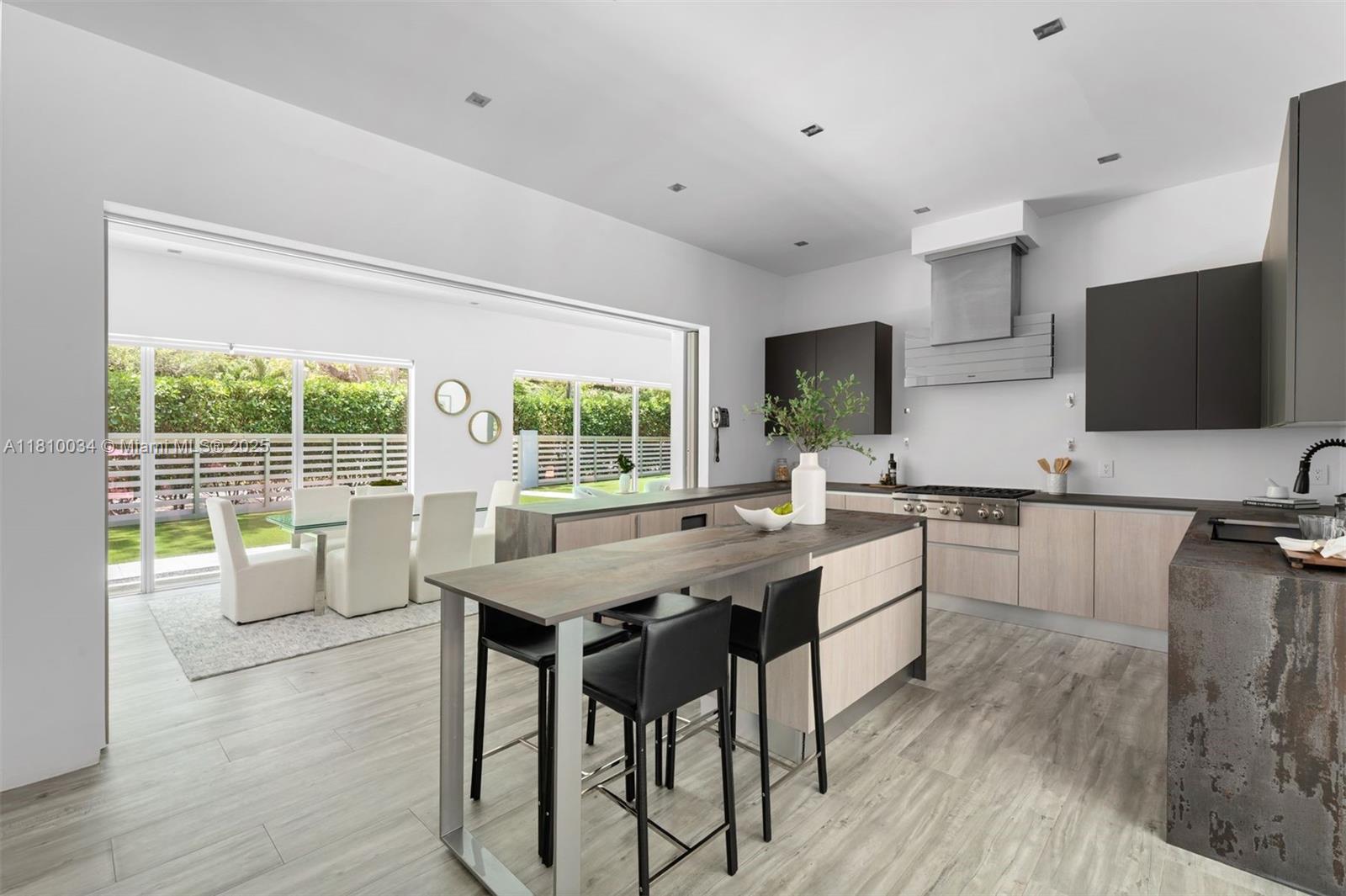 CRAWFORD ESTATES - Residential