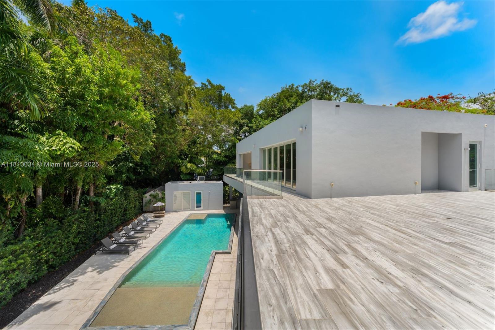 CRAWFORD ESTATES - Residential