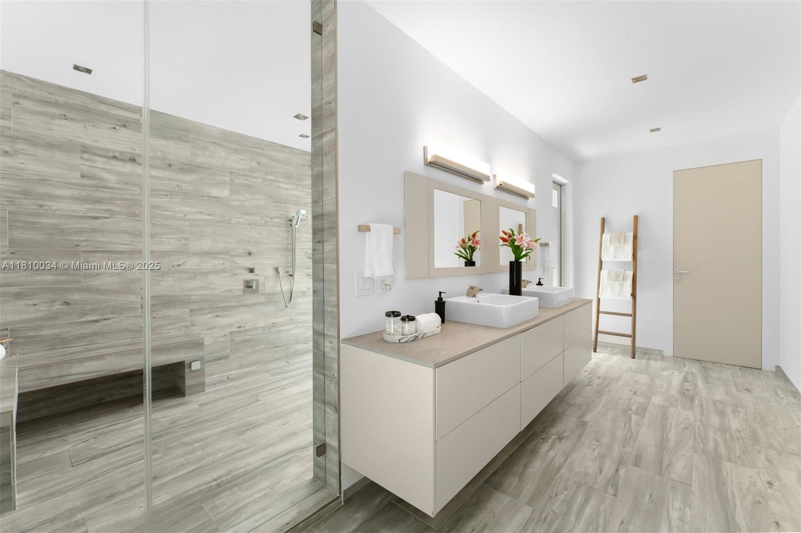 CRAWFORD ESTATES - Residential