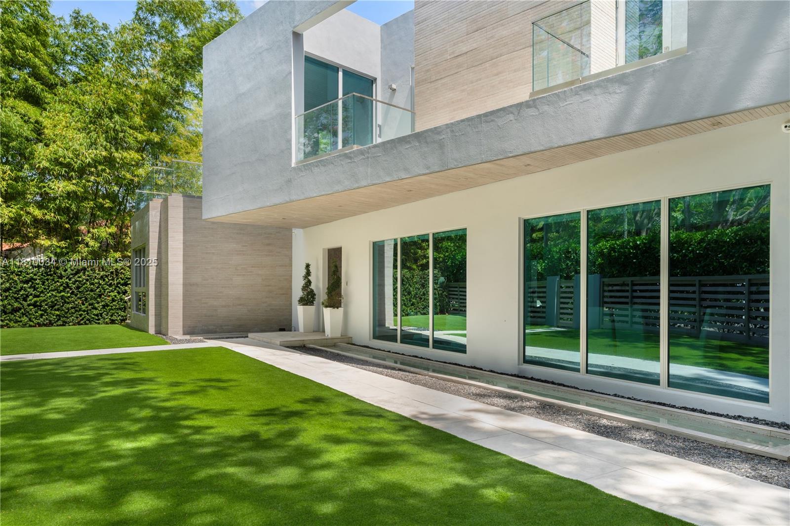 CRAWFORD ESTATES - Residential