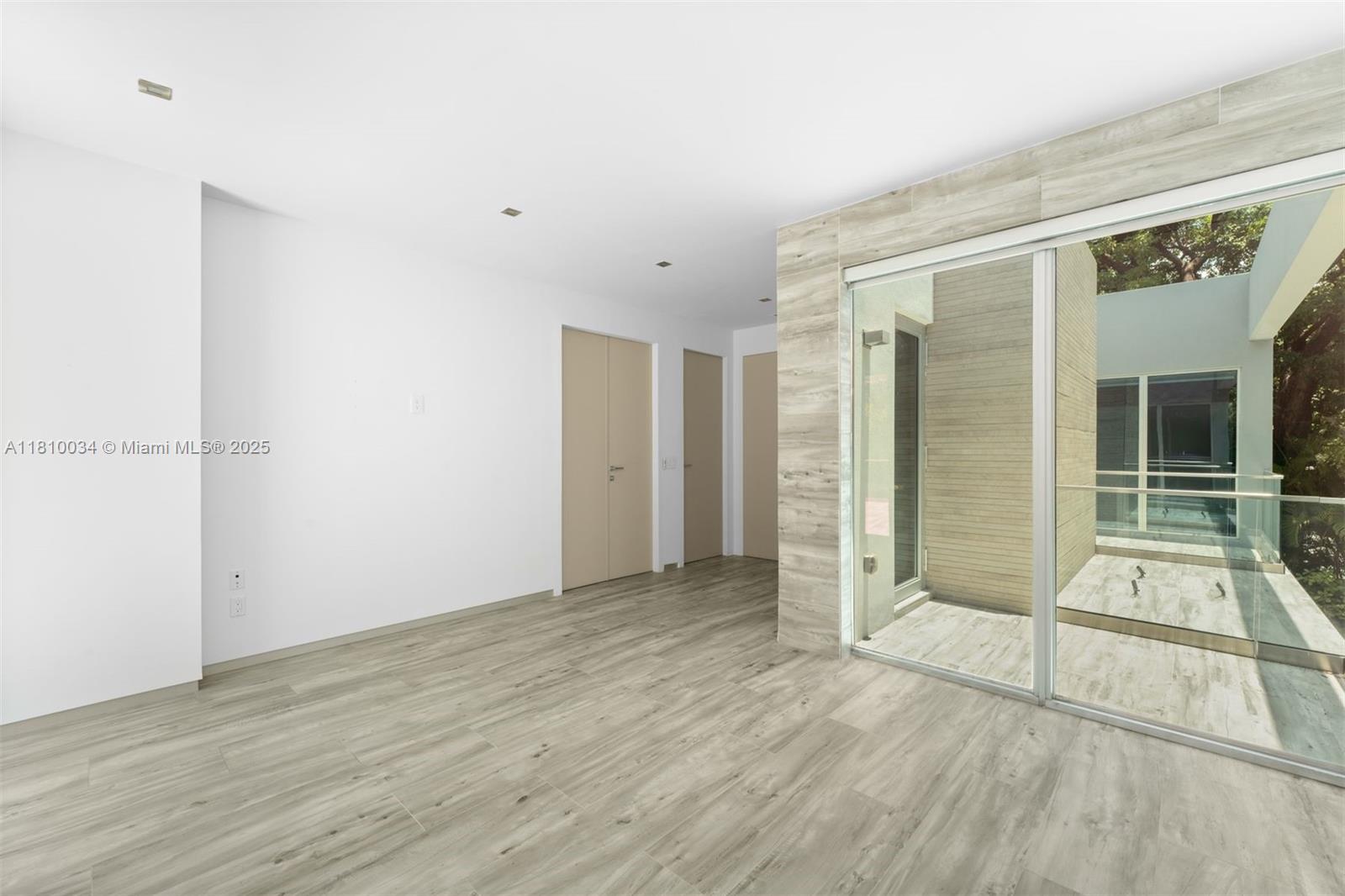 CRAWFORD ESTATES - Residential