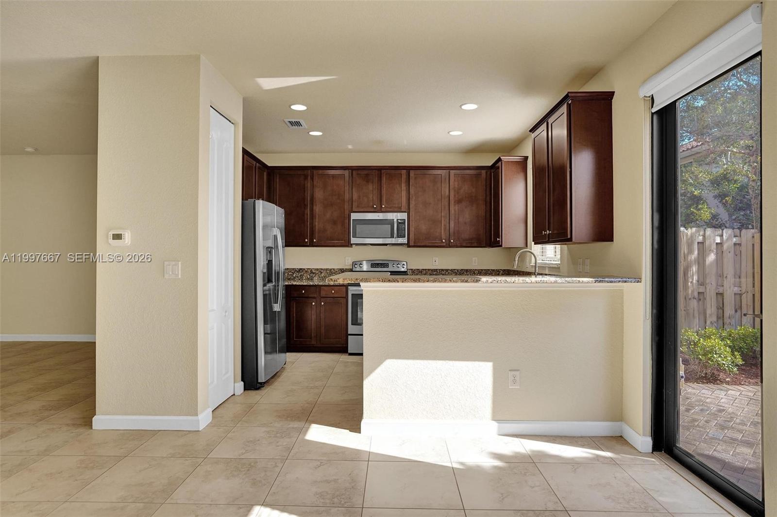 DEBUYS PLAT - Residential Lease