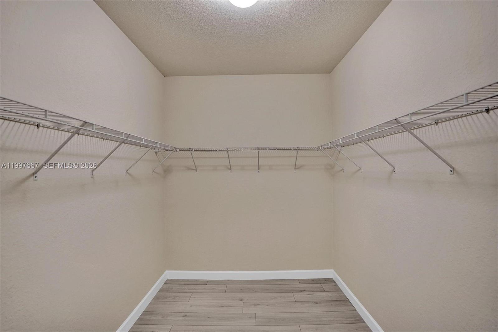 DEBUYS PLAT - Residential Lease