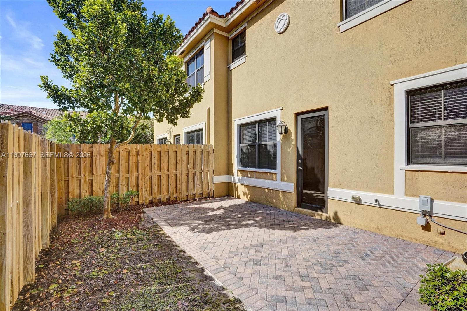 DEBUYS PLAT - Residential Lease