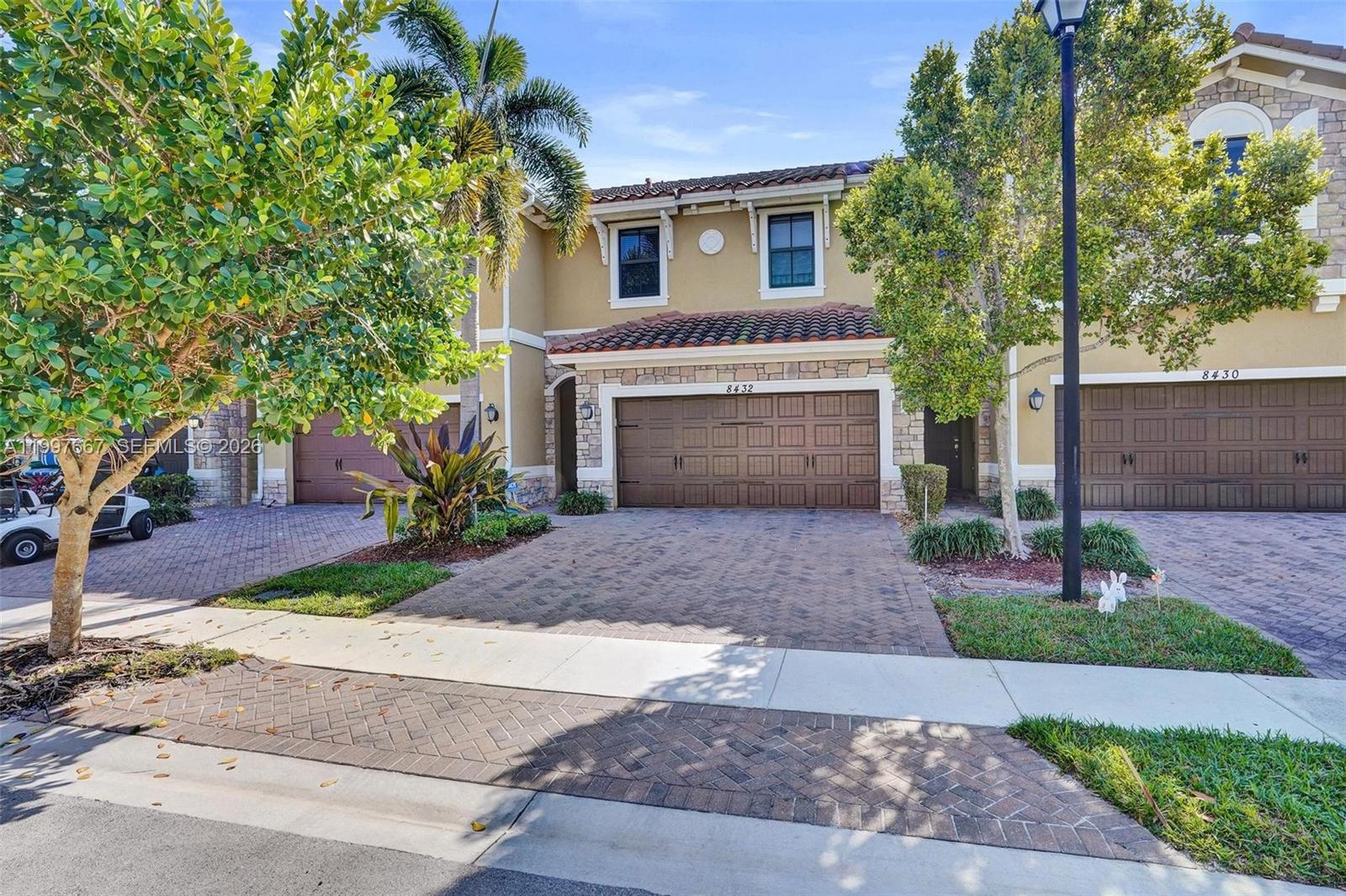 DEBUYS PLAT - Residential Lease