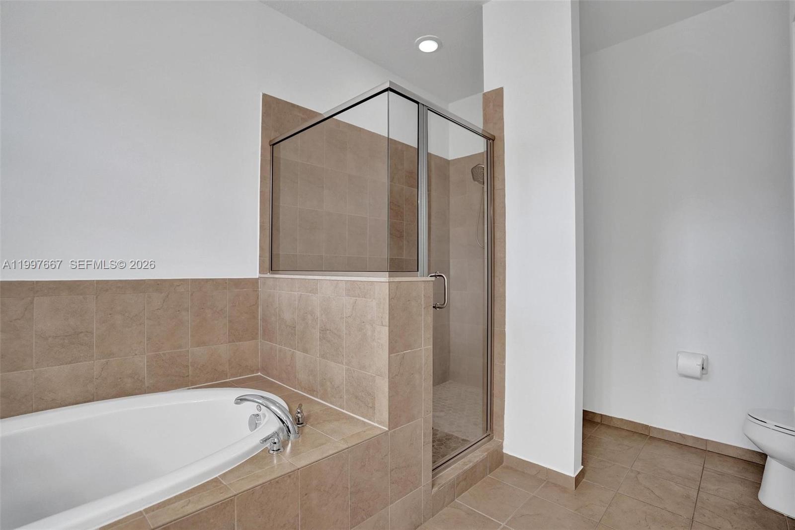 DEBUYS PLAT - Residential Lease