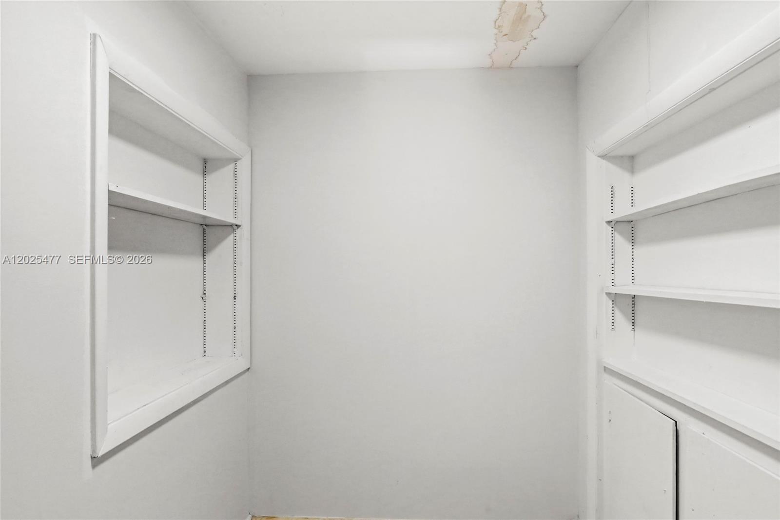 RIVER PARK UNIT 2 - Residential