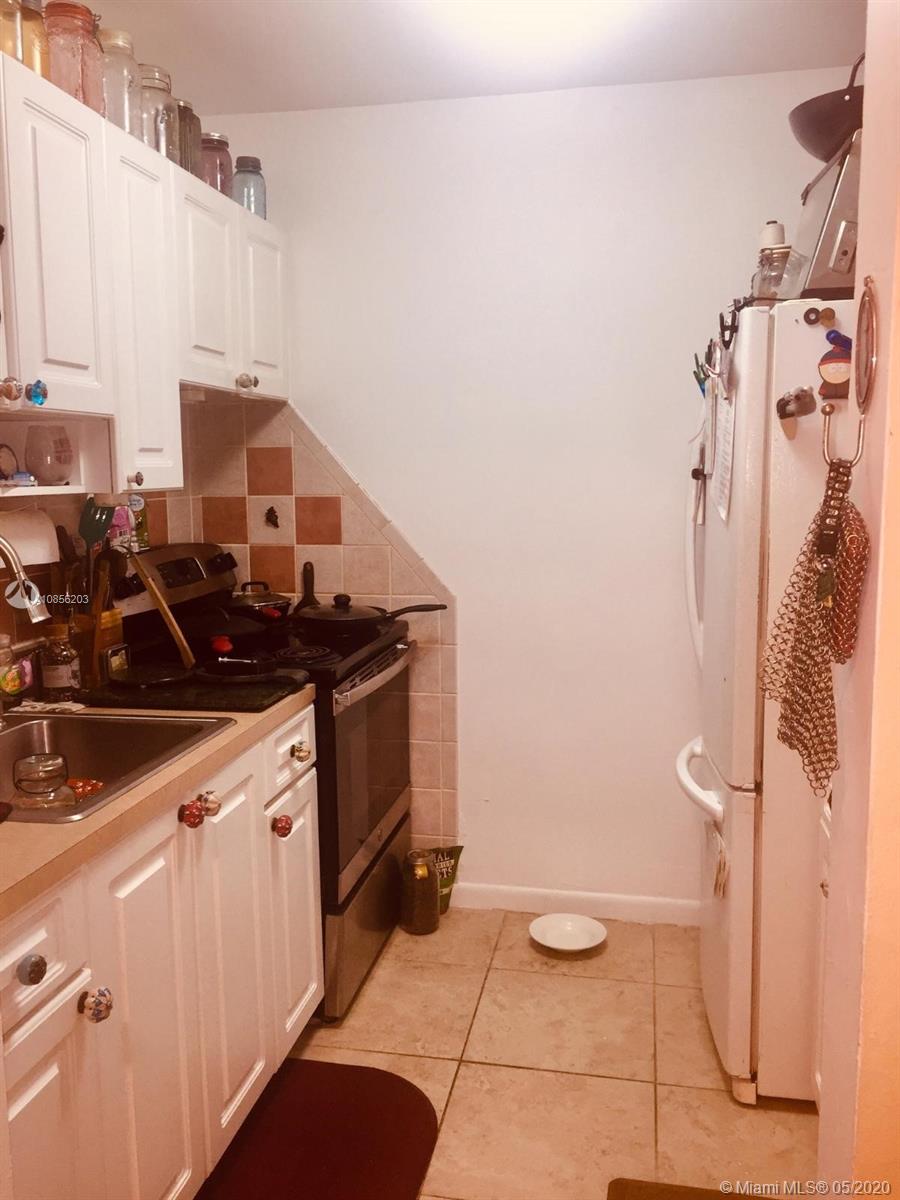 KINGS WAY CONDO - Residential