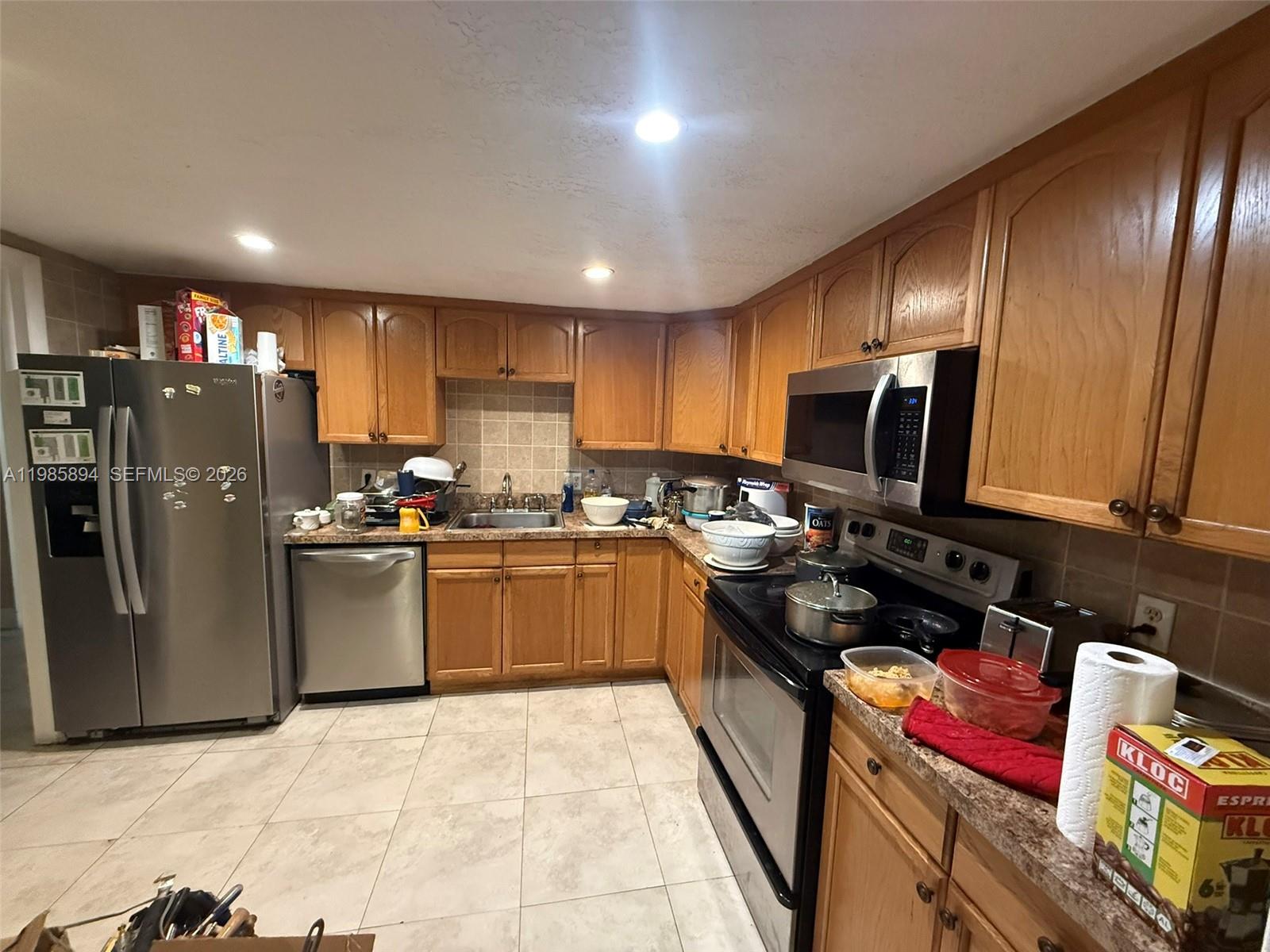 4136 Inverrary Dr 15C