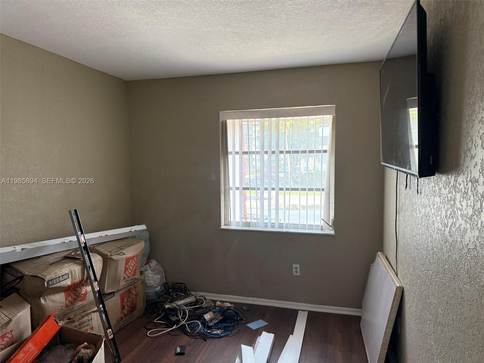 MANORS TOWNHOUSE 14-15 CO - Residential