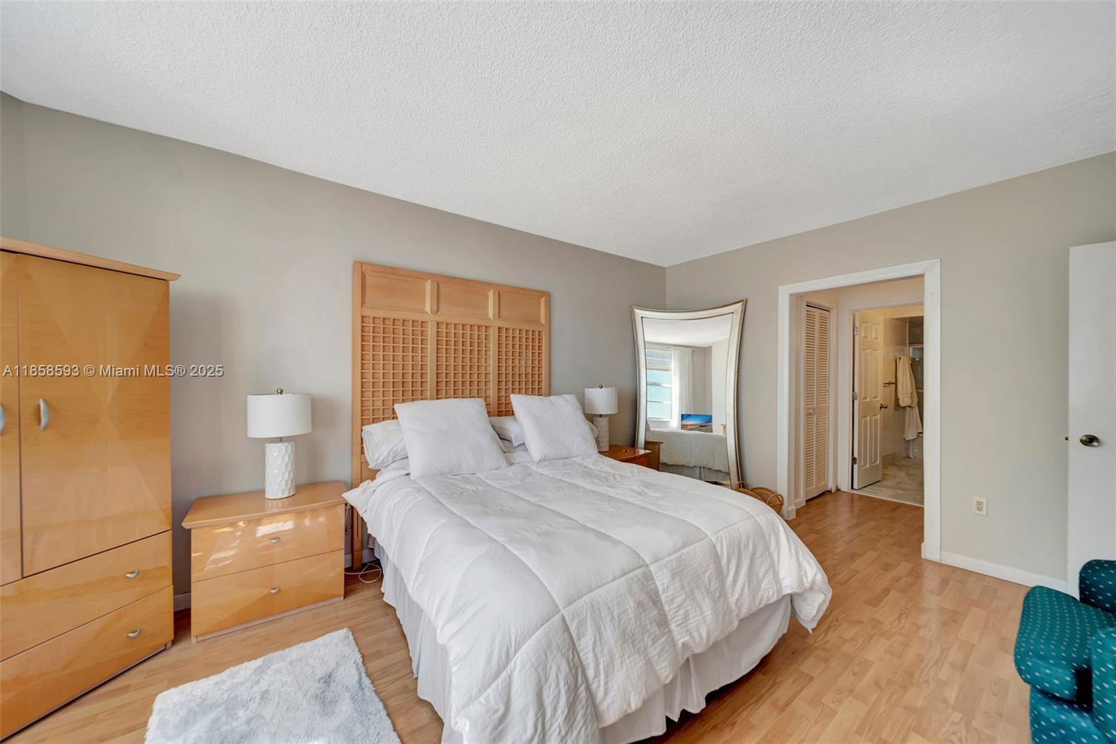 HEMISPHERES CONDO - Residential Lease