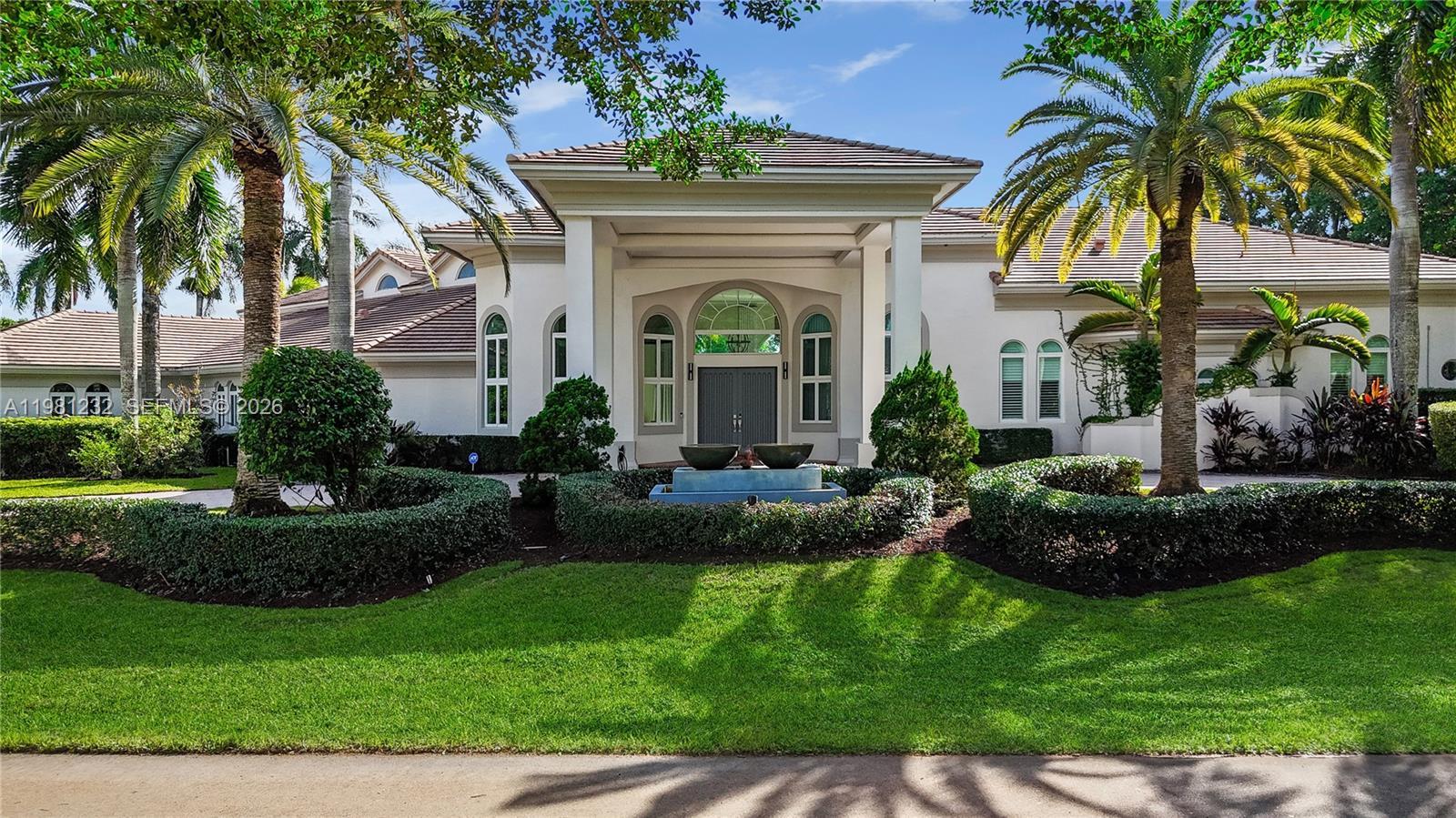 WINDMILL RANCHES ESTATES - Residential