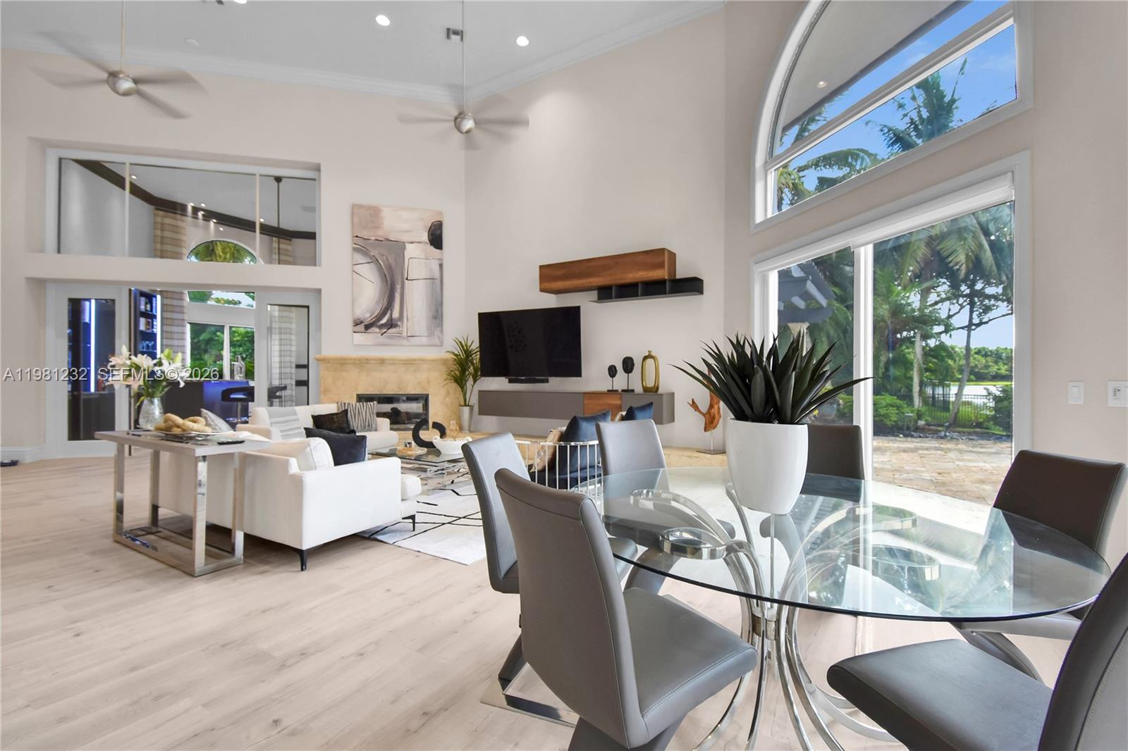 WINDMILL RANCHES ESTATES - Residential