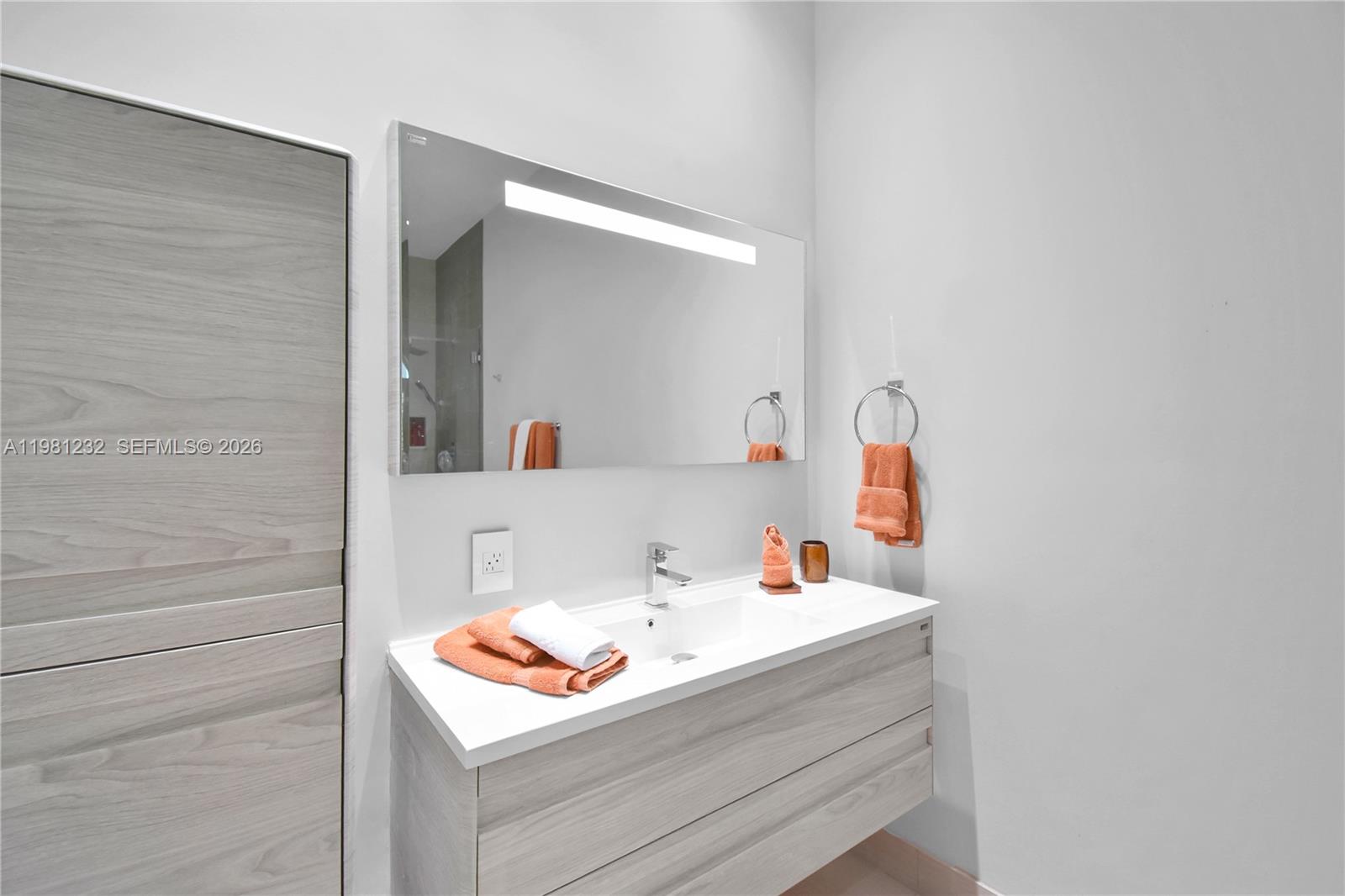 WINDMILL RANCHES ESTATES - Residential