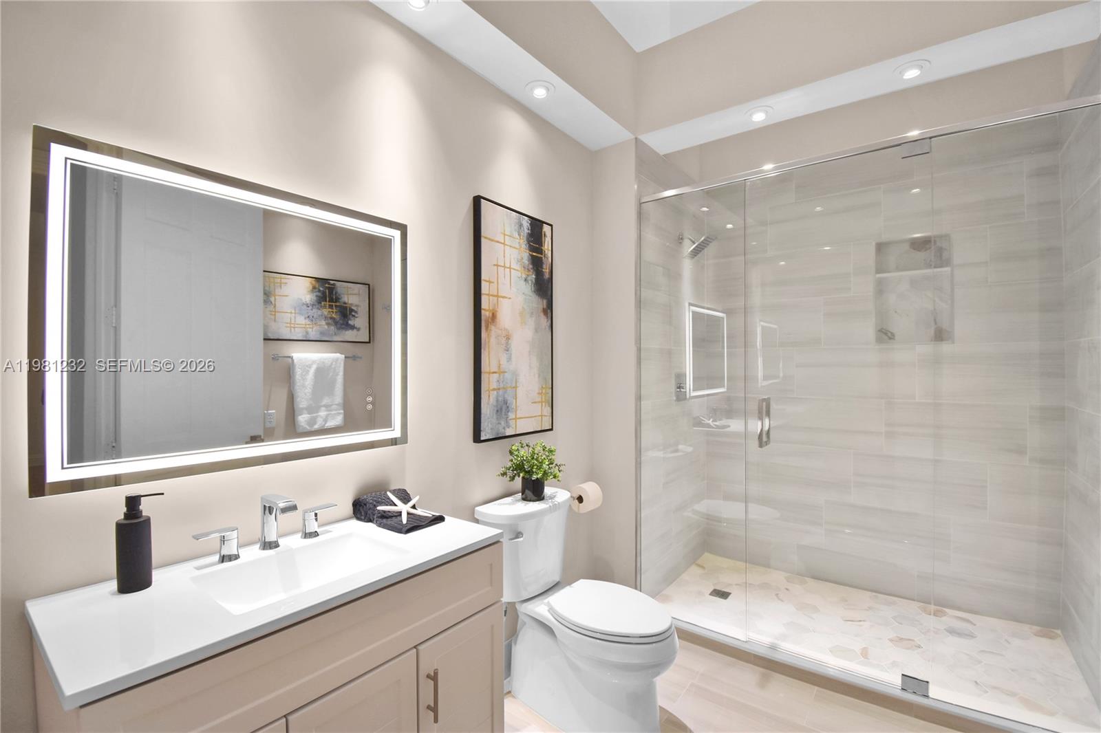 WINDMILL RANCHES ESTATES - Residential