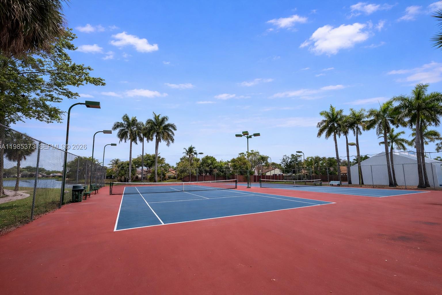 MOORS POINTE CONDO - Residential