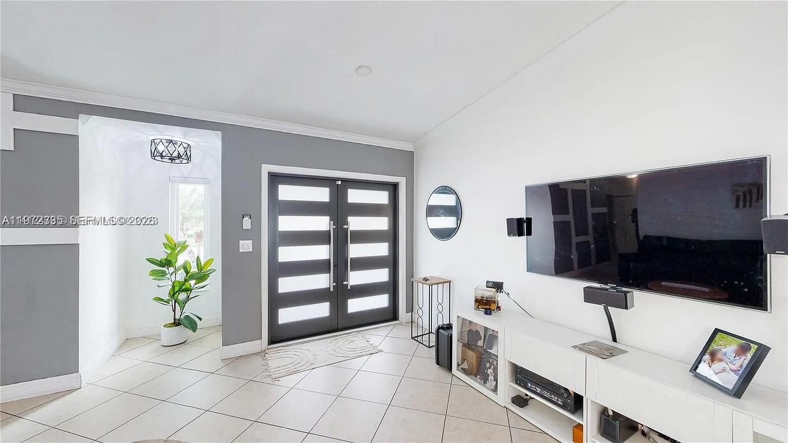 WEST MIAMI PART 2 - Residential Lease