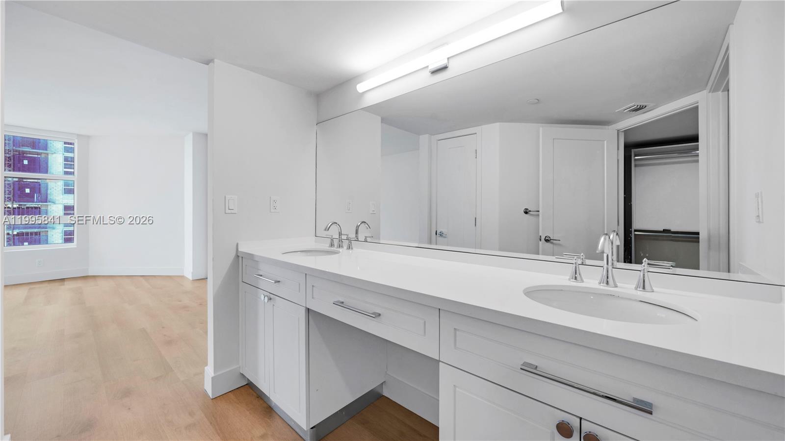 The Hamilton - Residential Lease