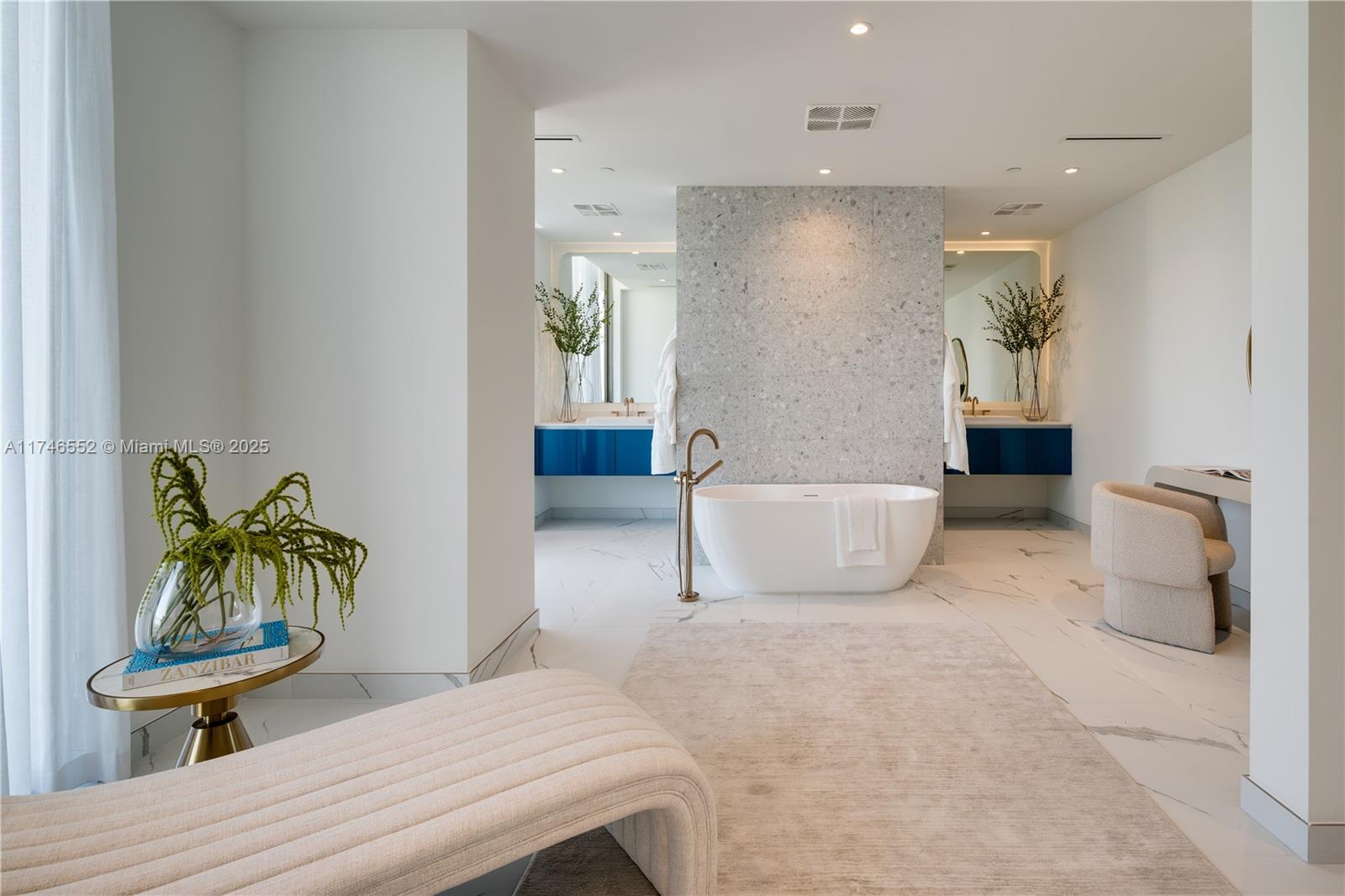 2655 SOUTH BAYSHORE DRIVE - Residential