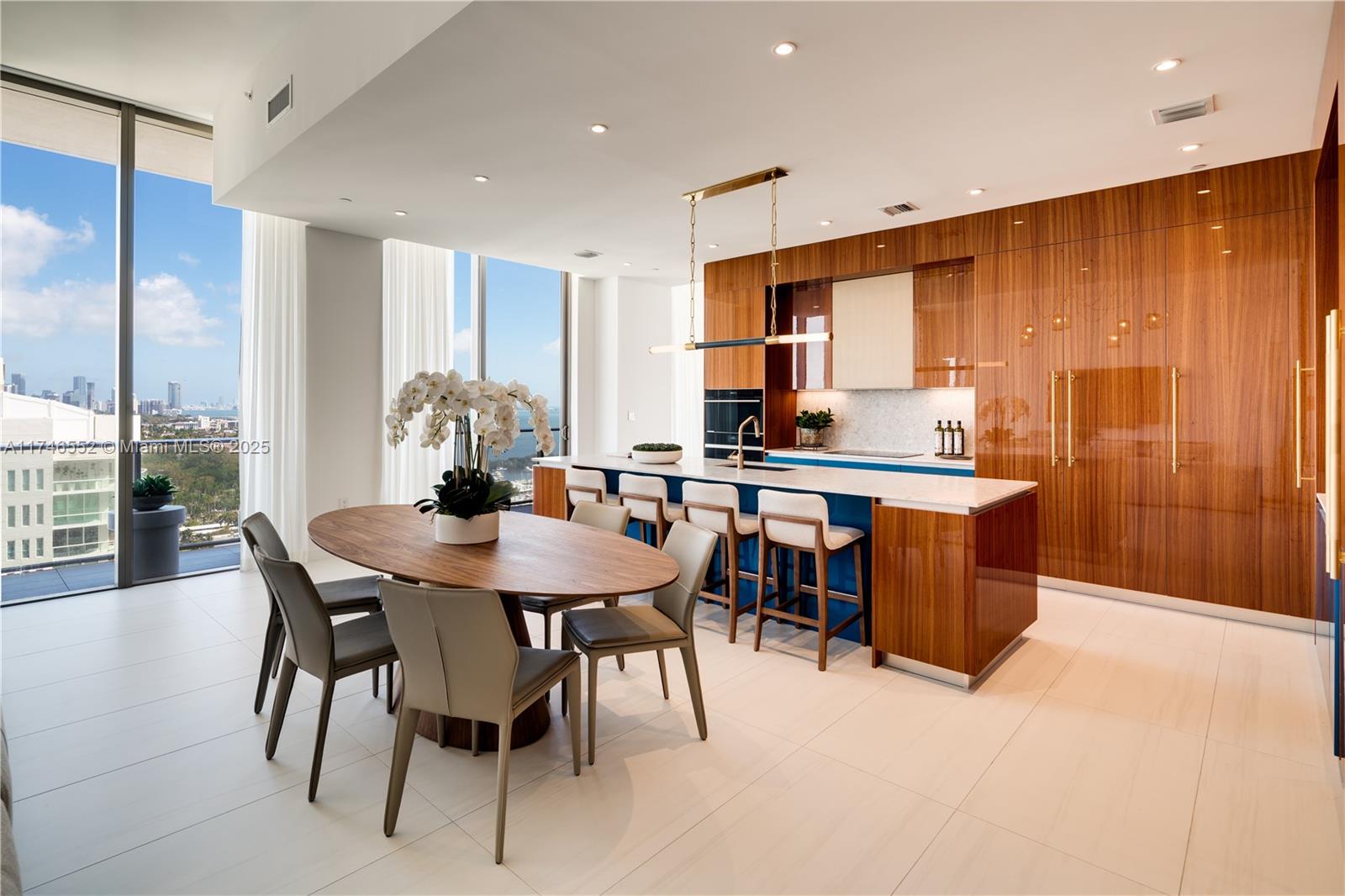 2655 SOUTH BAYSHORE DRIVE - Residential