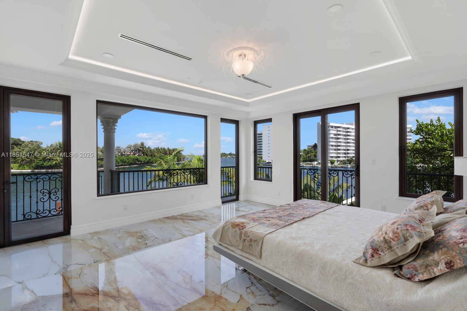 ALTOS DEL MAR NO 5 - Residential