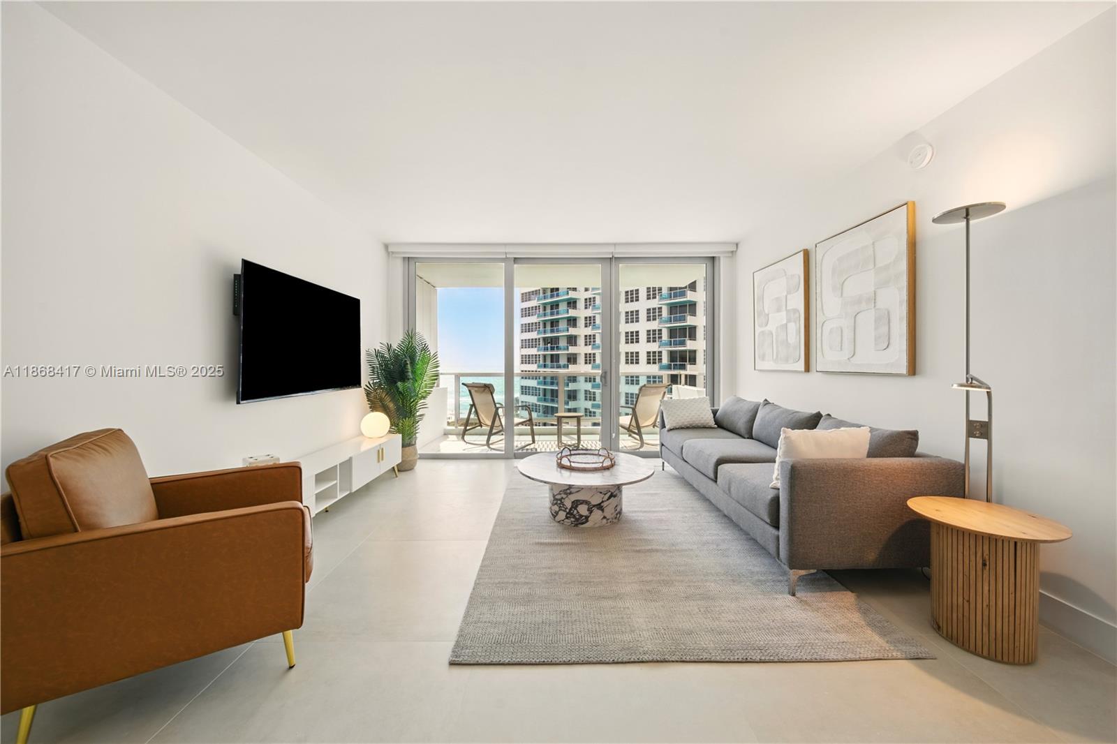 5151 Collins Ave 1026