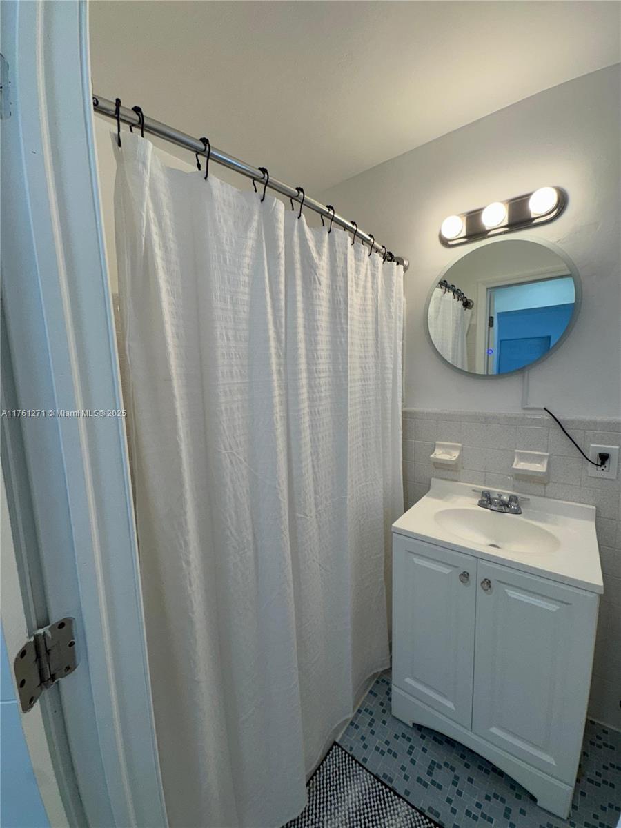 PALMETTO COUNTRY CLUB EST - Residential Lease